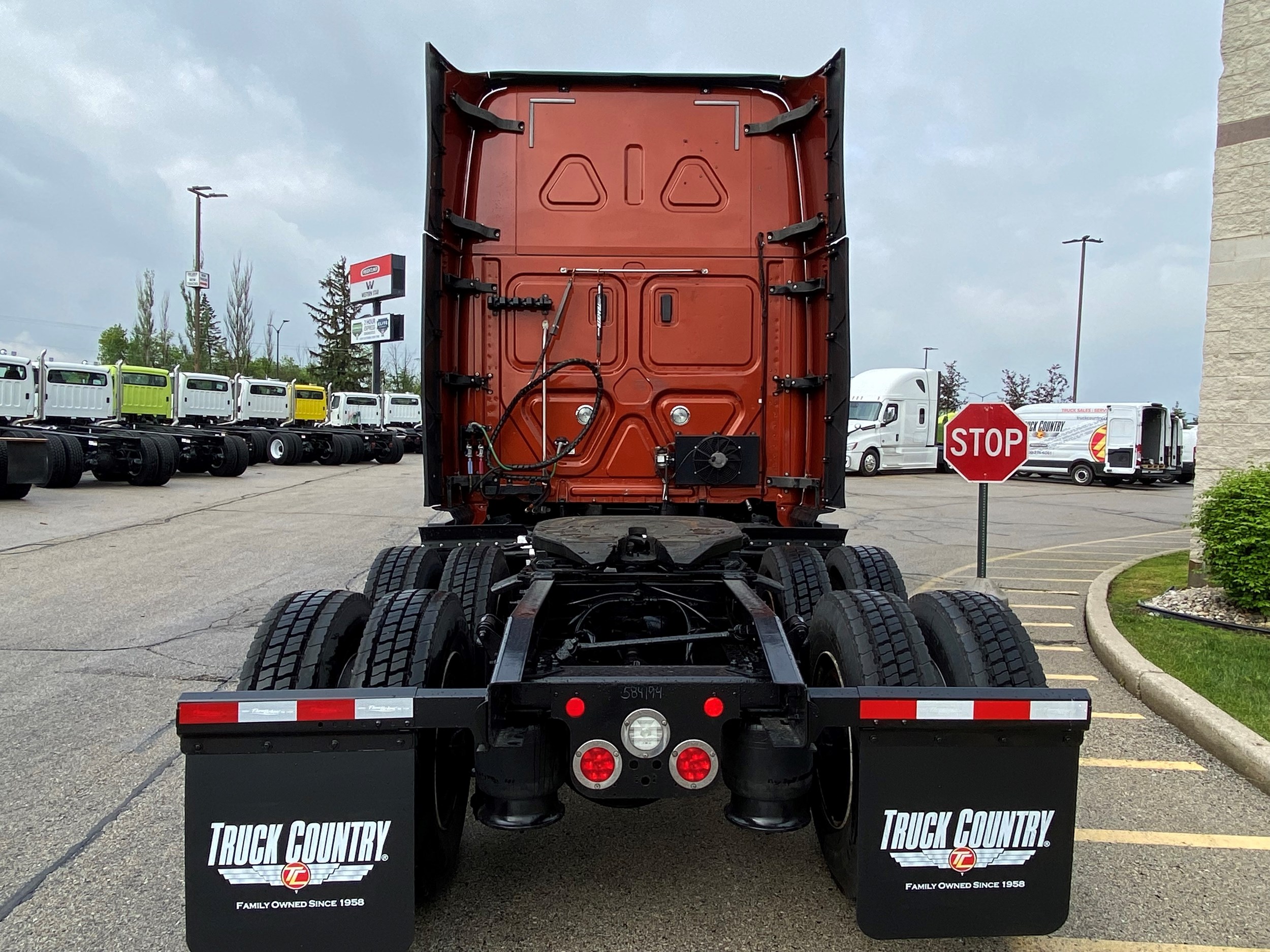 2018 FREIGHTLINER PT126 584194-04 2018 FREIGHTLINER PT126 584194-04
