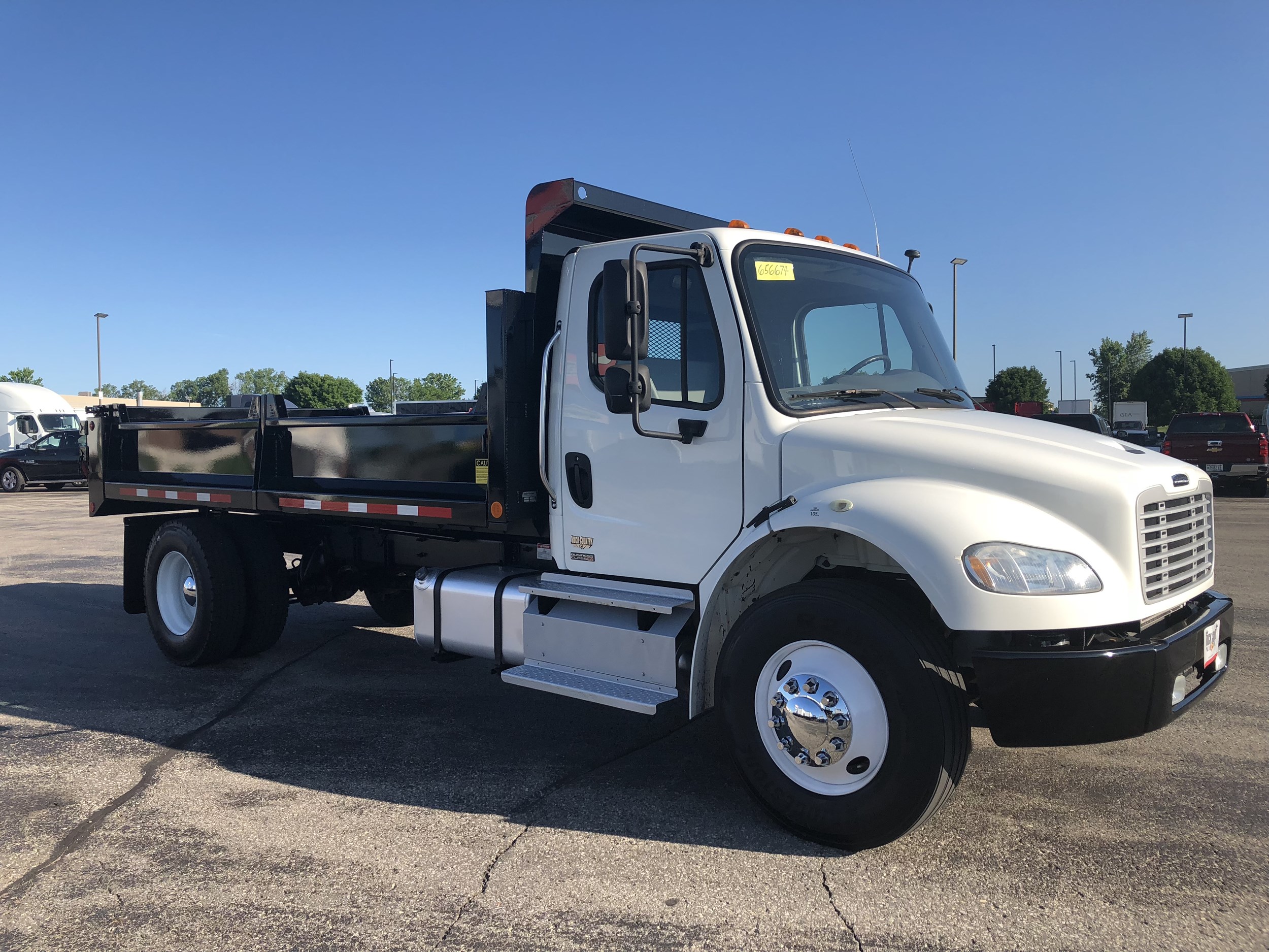 2014 FREIGHTLINER M270 788000-02 2014 FREIGHTLINER M270 788000-02