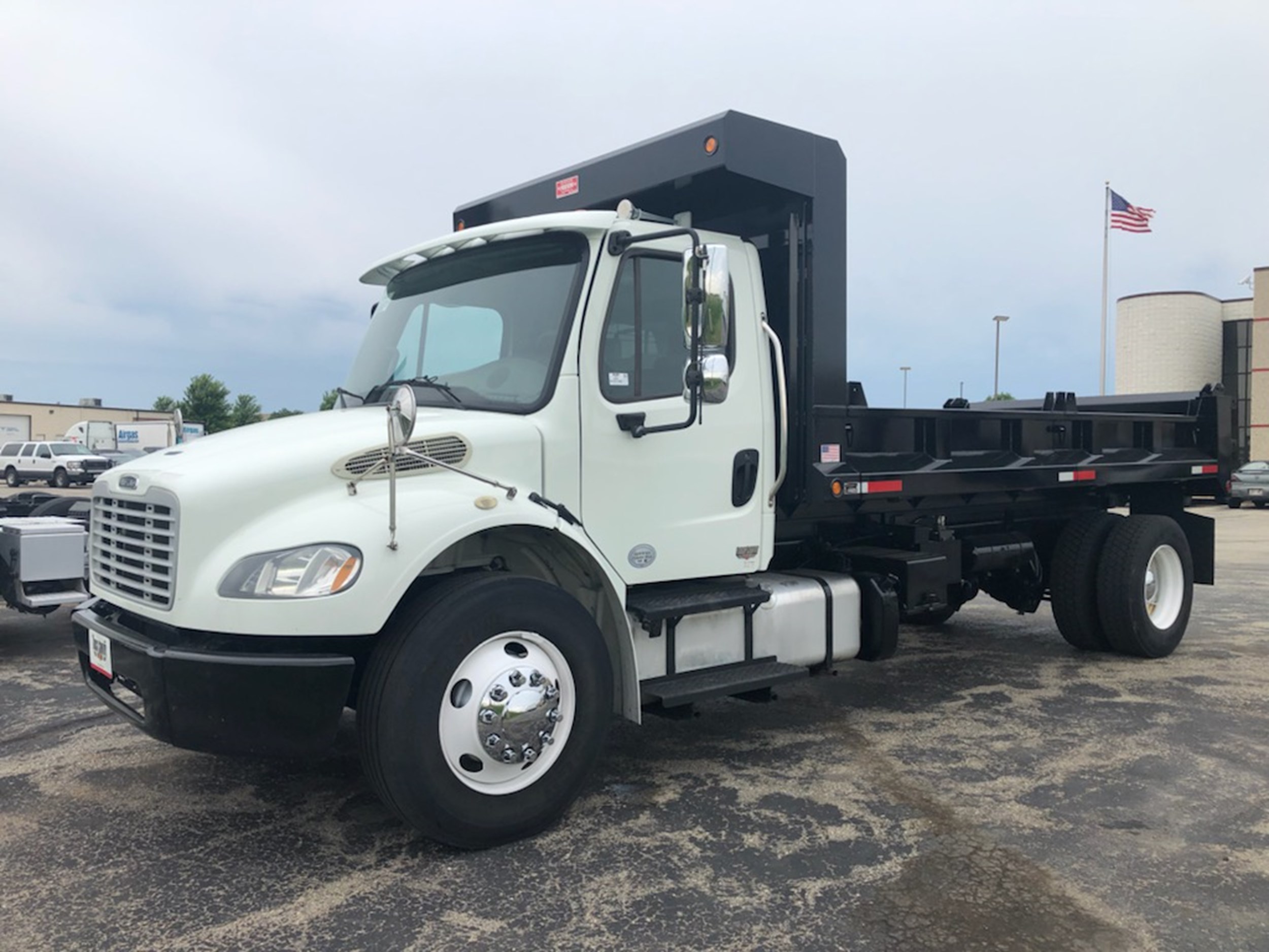 2014 FREIGHTLINER M270 791672-01 2014 FREIGHTLINER M270 791672-01