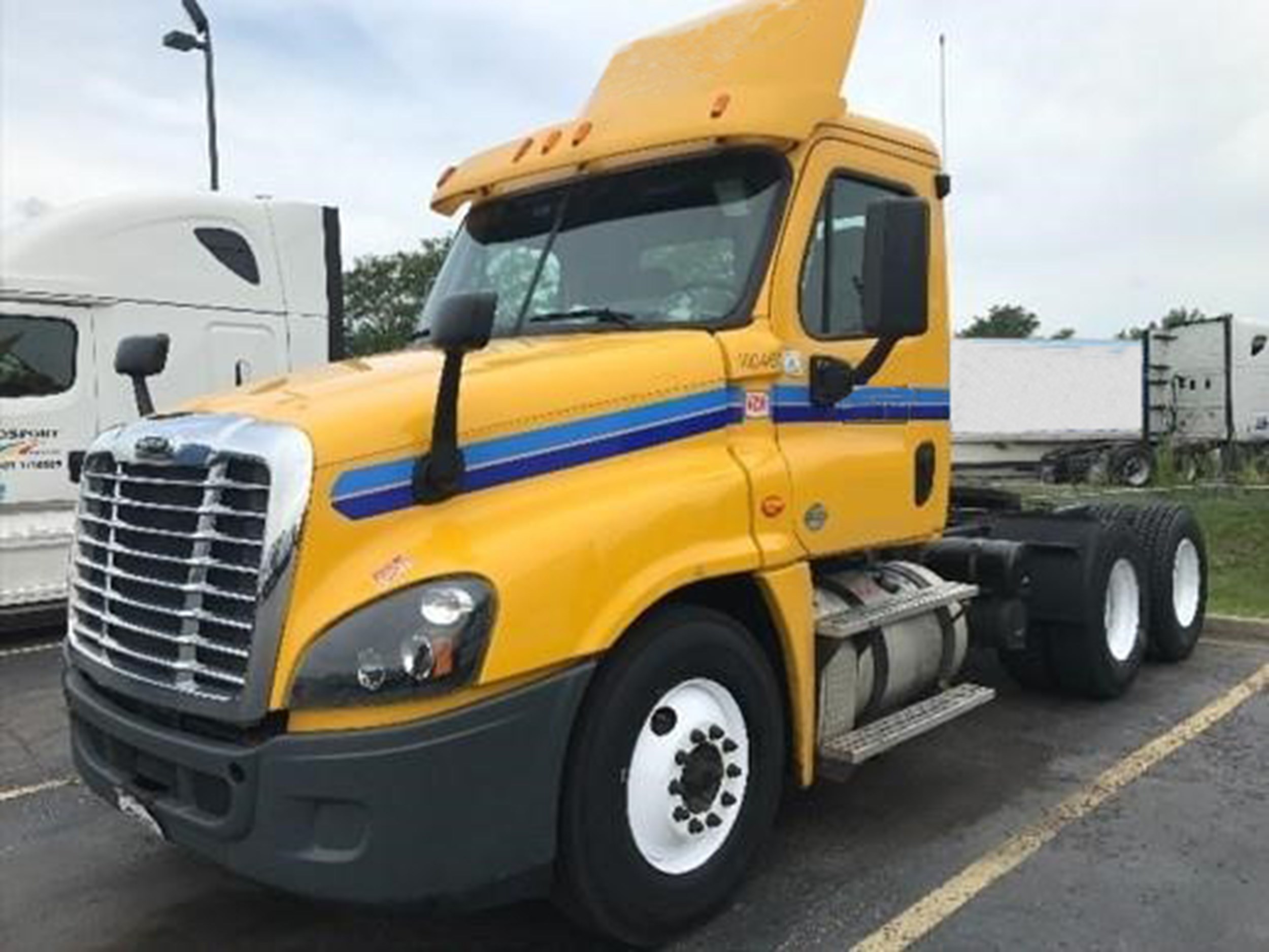 2015 FREIGHTLINER CA125 811088-01 2015 FREIGHTLINER CA125 811088-01