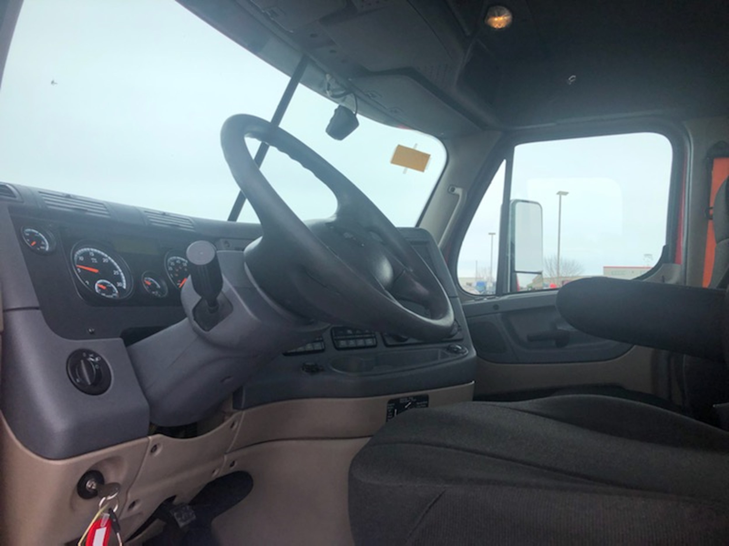 2018 FREIGHTLINER CA113 817643-04 2018 FREIGHTLINER CA113 817643-04