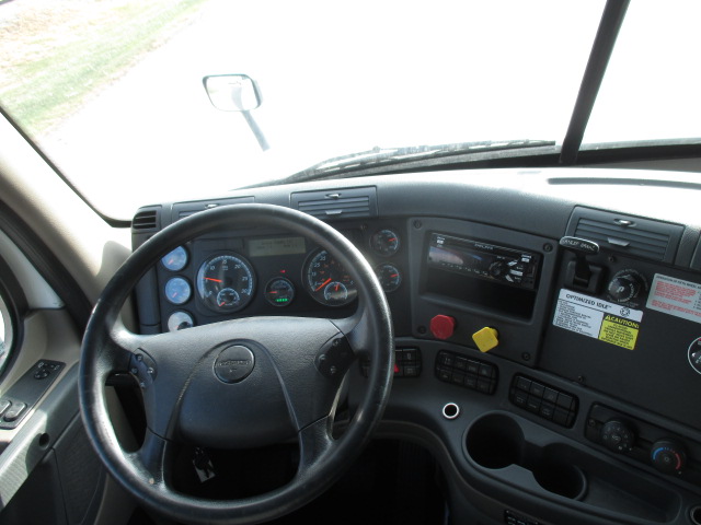 2016 Freightliner CA125 068EX000000NBpn 2016 Freightliner CA125 068EX000000NBpn