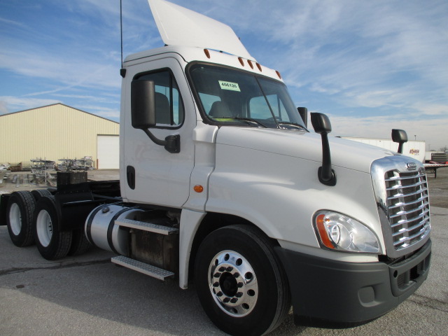2017 Freightliner CA125 068EX000000XtvT 2017 Freightliner CA125 068EX000000XtvT