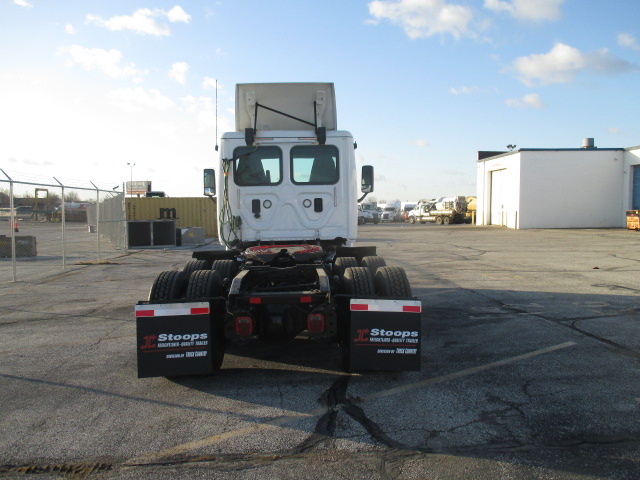 2017 Freightliner CA125 068EX000000aJXi 2017 Freightliner CA125 068EX000000aJXi