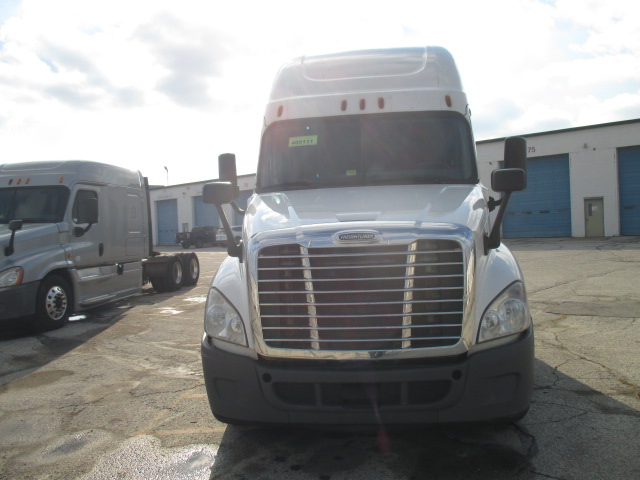 2016 Freightliner EVO 068EX000000a4Oy 2016 Freightliner EVO 068EX000000a4Oy