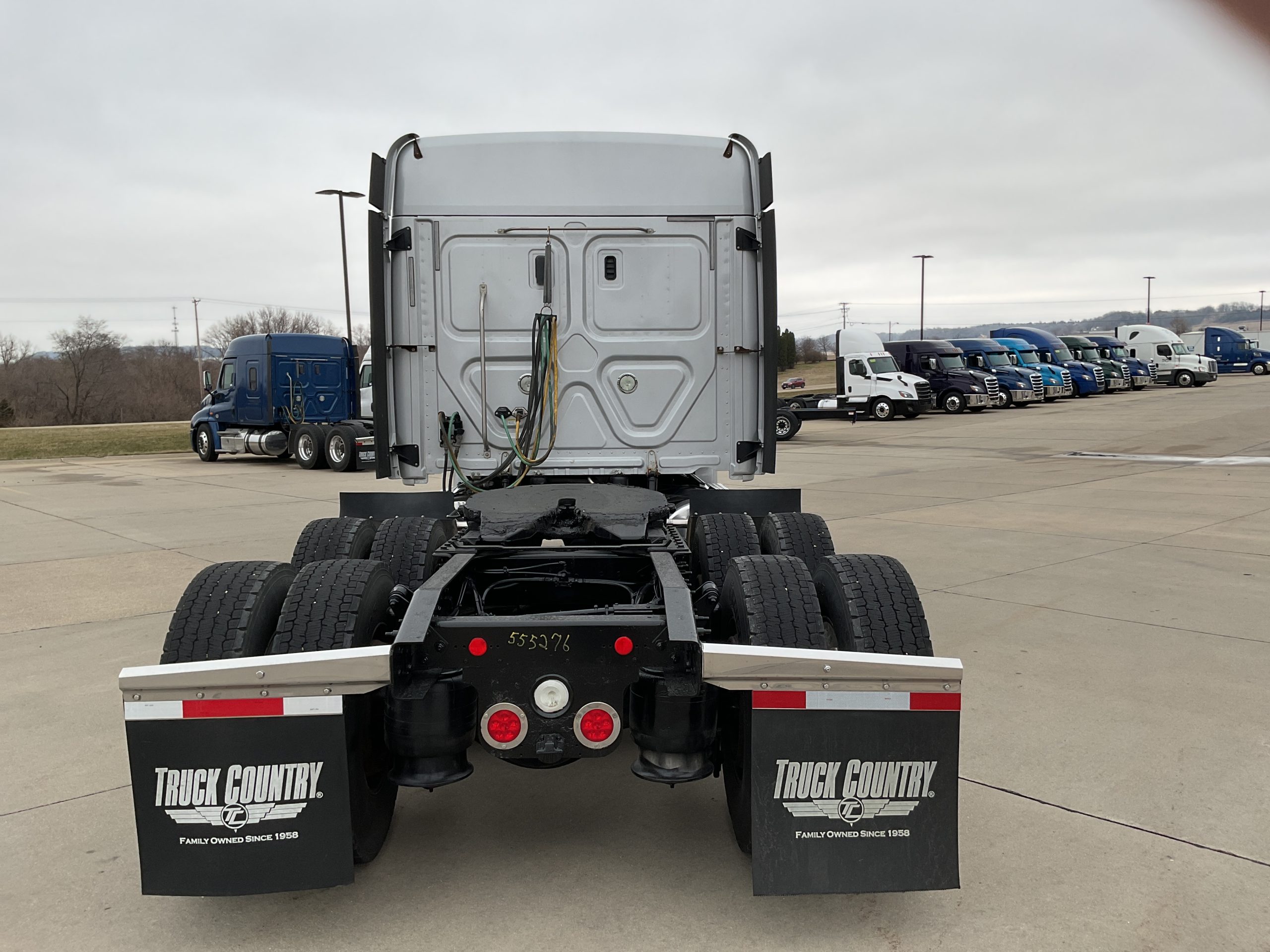 2018 Freightliner CA125 068EX000000fKf0 2018 Freightliner CA125 068EX000000fKf0