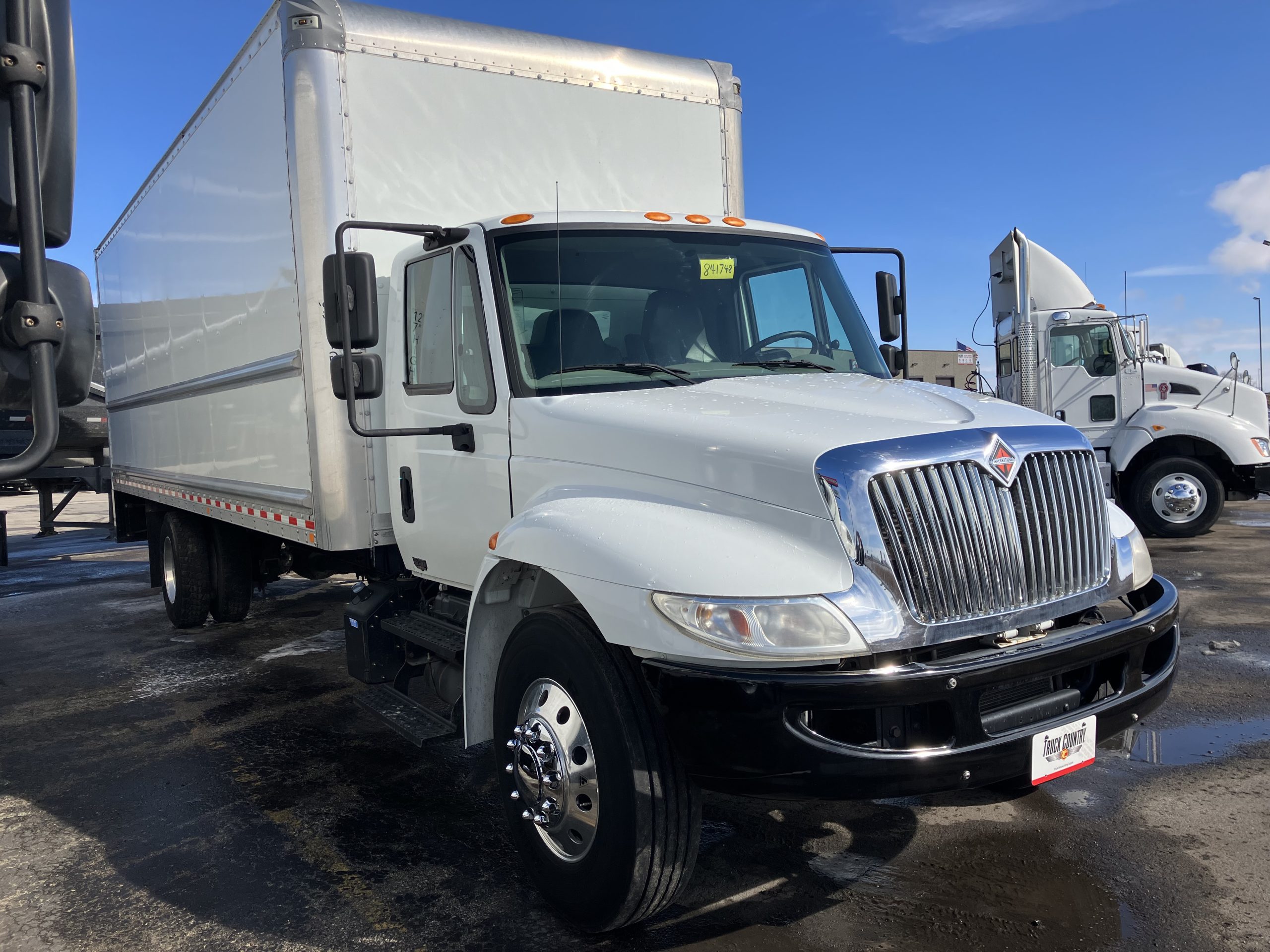 2018 International 4300 068EX000000hXGj 2018 International 4300 068EX000000hXGj