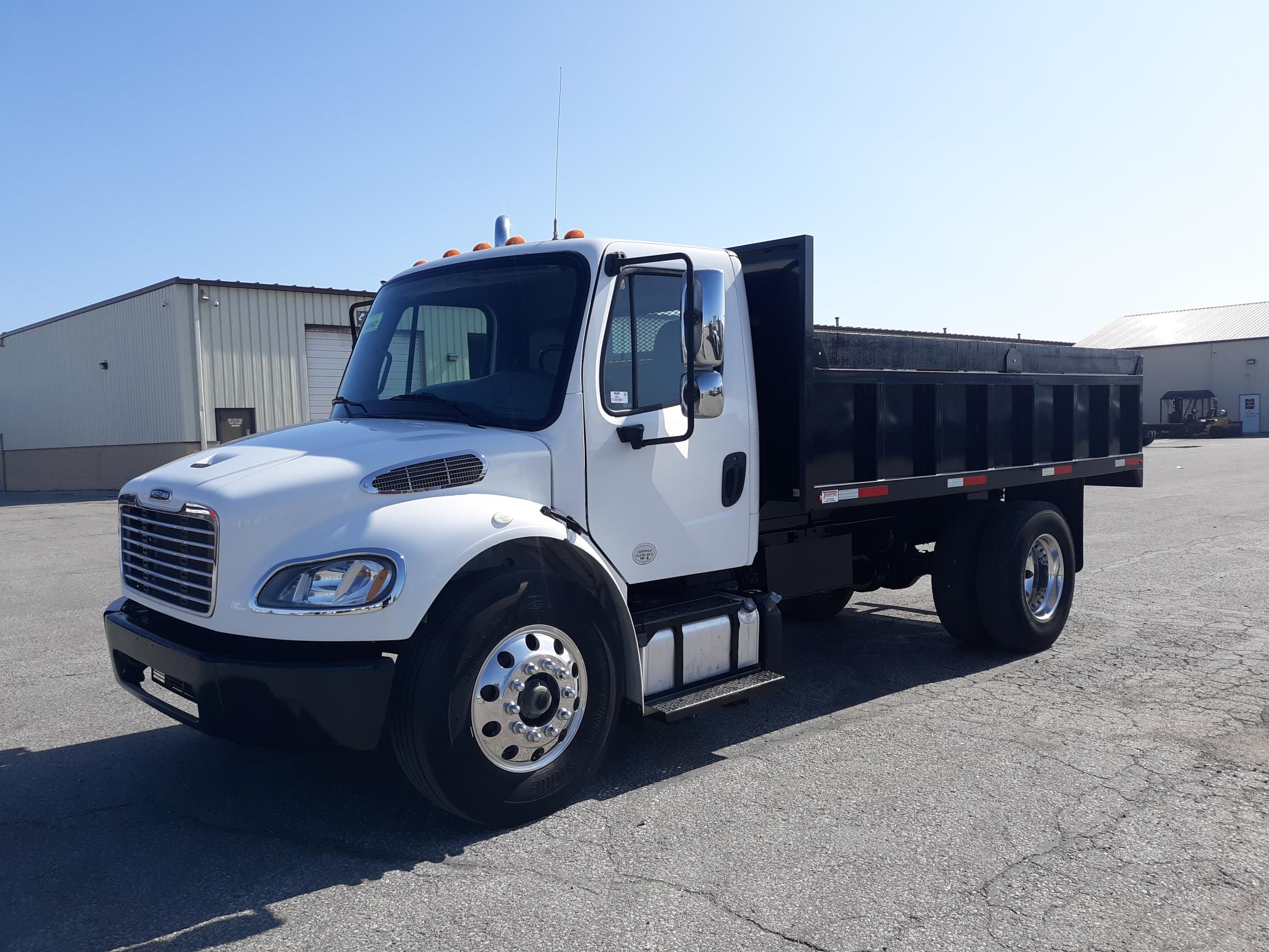 2015 Freightliner M2 106 068EX000000qZ5S 2015 Freightliner M2 106 068EX000000qZ5S