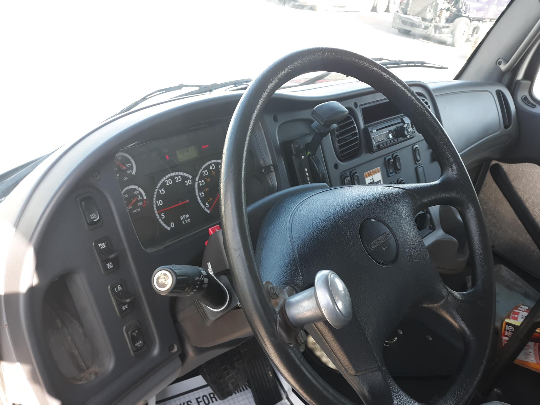 2015 Freightliner M2 106 068EX000000qZ9f 2015 Freightliner M2 106 068EX000000qZ9f