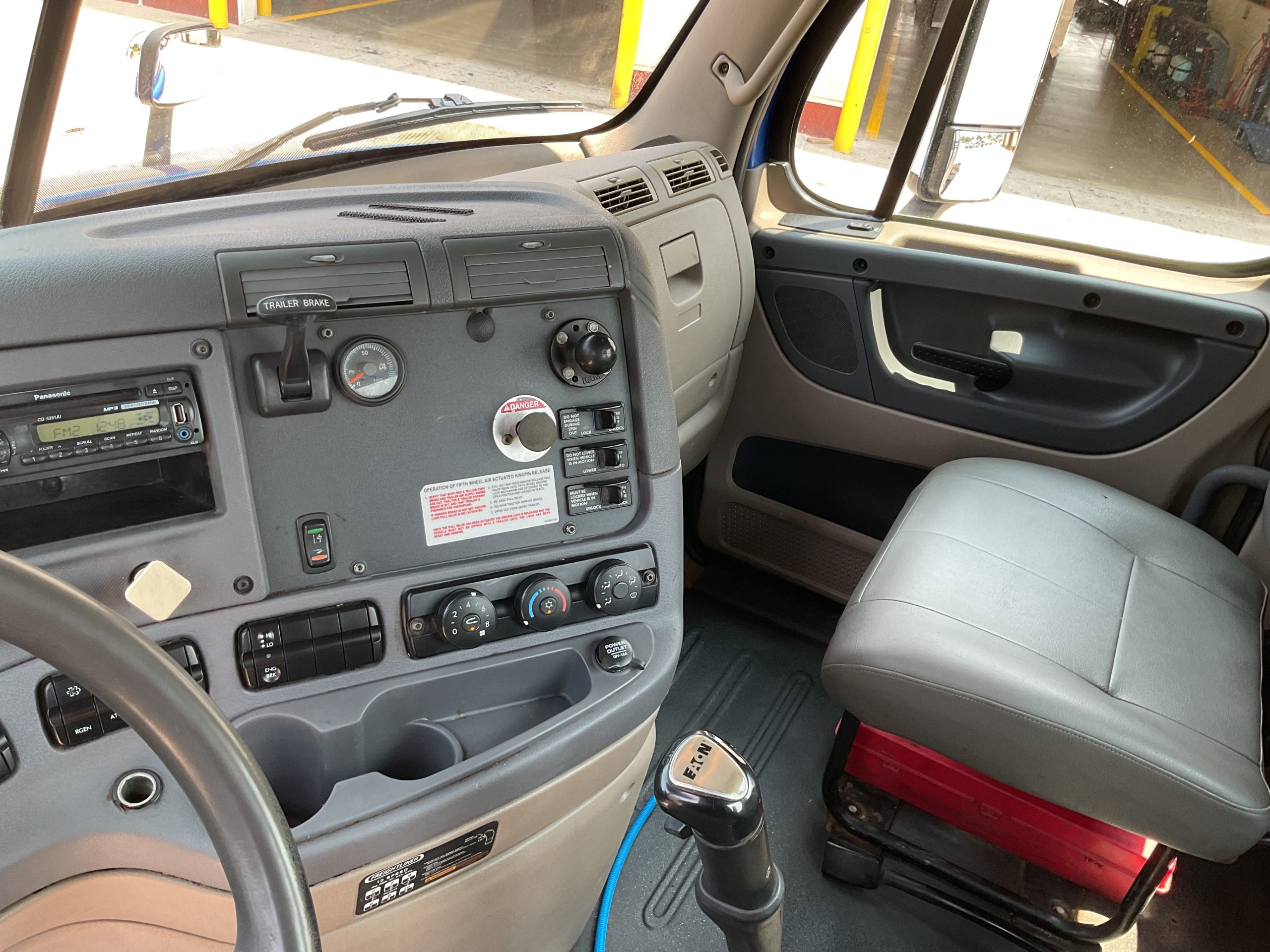 2013 Freightliner CA113 068EX000000vXDO 2013 Freightliner CA113 068EX000000vXDO