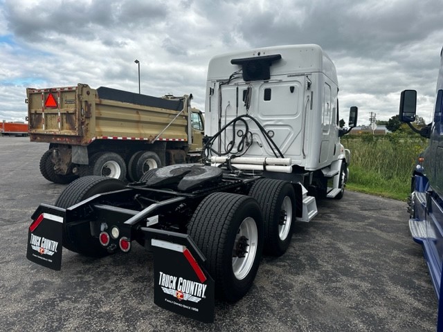 2017 Freightliner CA113 068EX000001L6Y1 2017 Freightliner CA113 068EX000001L6Y1