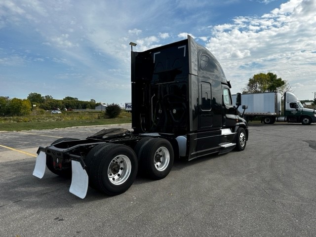 2017 Freightliner CA125 068EX000001Mi0Z 2017 Freightliner CA125 068EX000001Mi0Z
