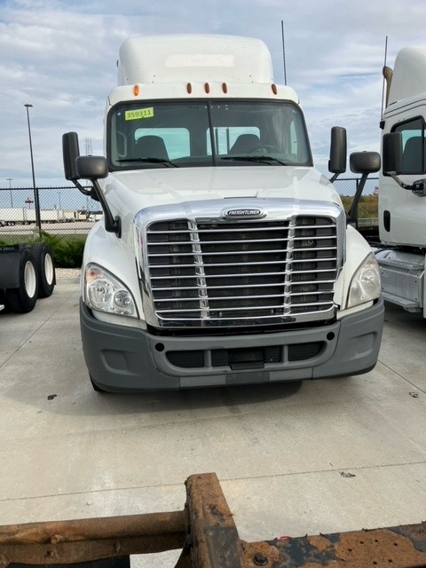 2013 Freightliner CA113 068EX000001RBMa 2013 Freightliner CA113 068EX000001RBMa