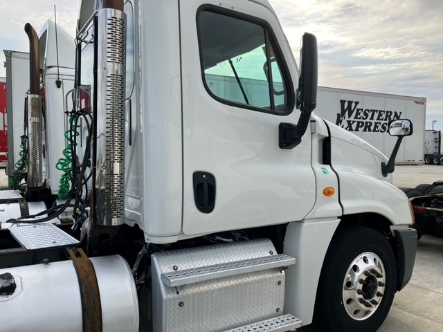 2013 Freightliner CA113 068EX000001RBNx 2013 Freightliner CA113 068EX000001RBNx
