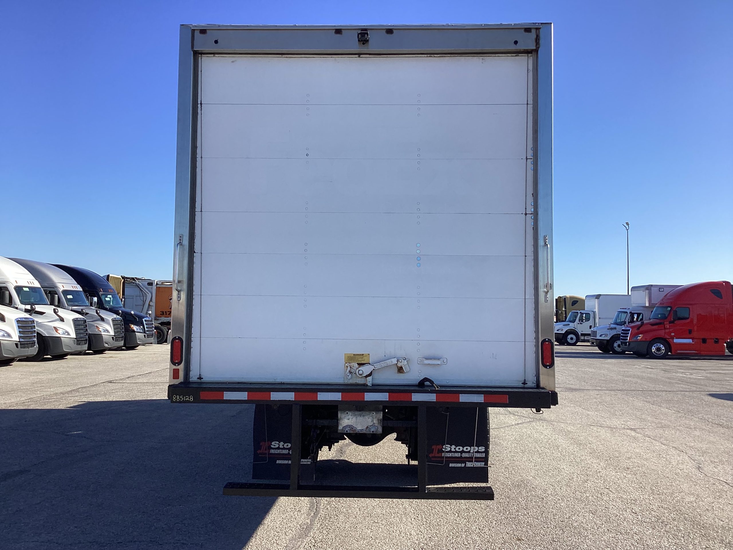 2020 Freightliner M2 106 068EX000001btJJ 2020 Freightliner M2 106 068EX000001btJJ