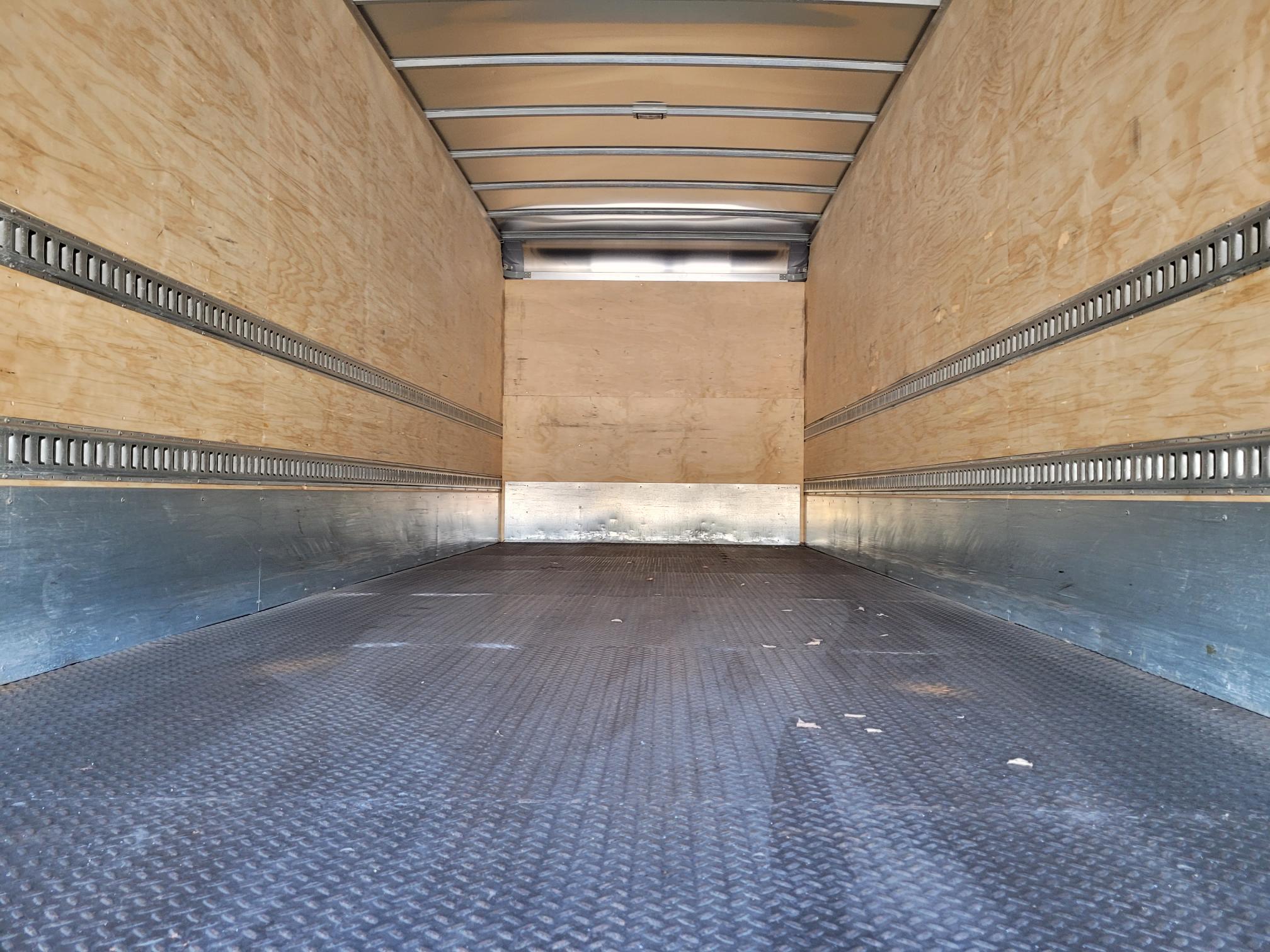 2019 Freightliner M2 106 068EX000001e8Rl 2019 Freightliner M2 106 068EX000001e8Rl