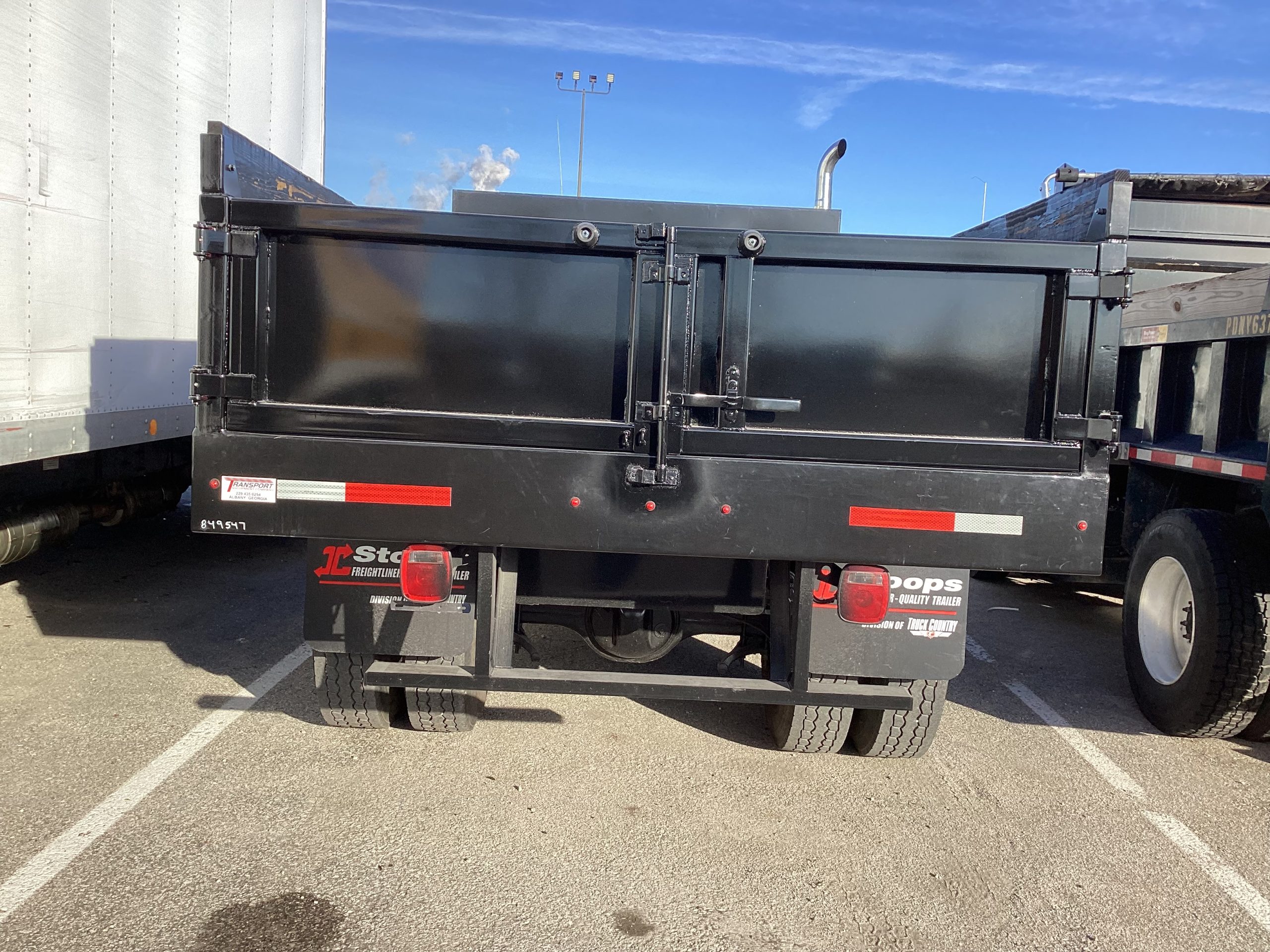 2015 Freightliner M2 106 068EX000001fAC7 2015 Freightliner M2 106 068EX000001fAC7