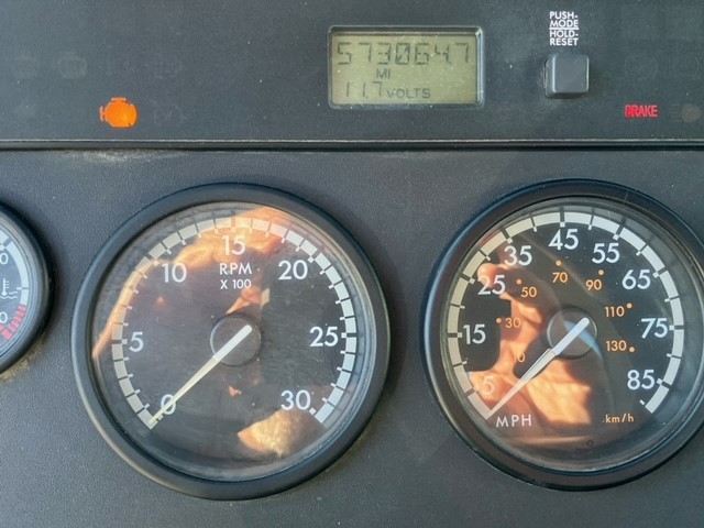 2013 Freightliner CA113 068EX000001fE2q 2013 Freightliner CA113 068EX000001fE2q