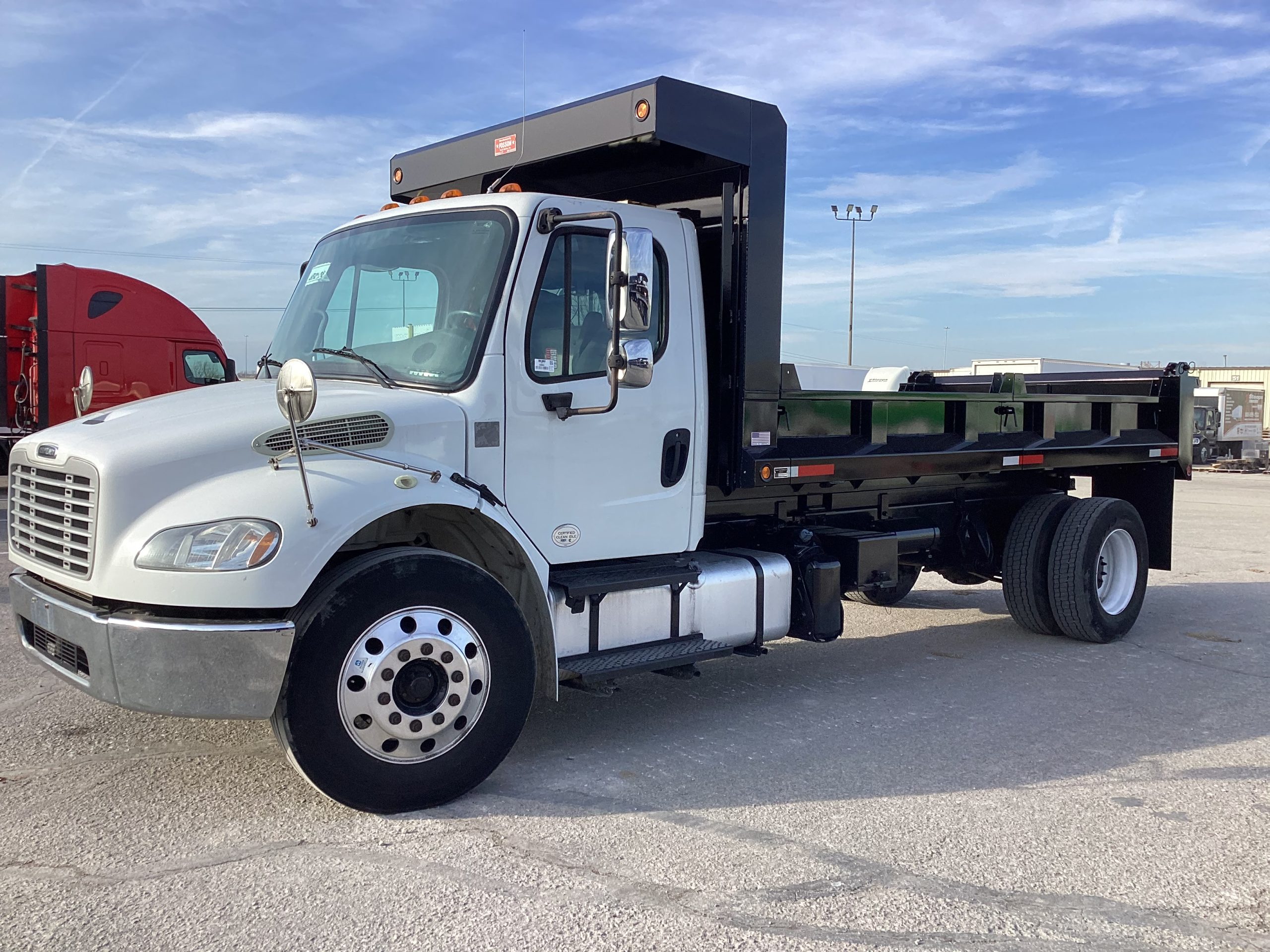 2014 Freightliner M2 106 068EX000001gxUZ 2014 Freightliner M2 106 068EX000001gxUZ