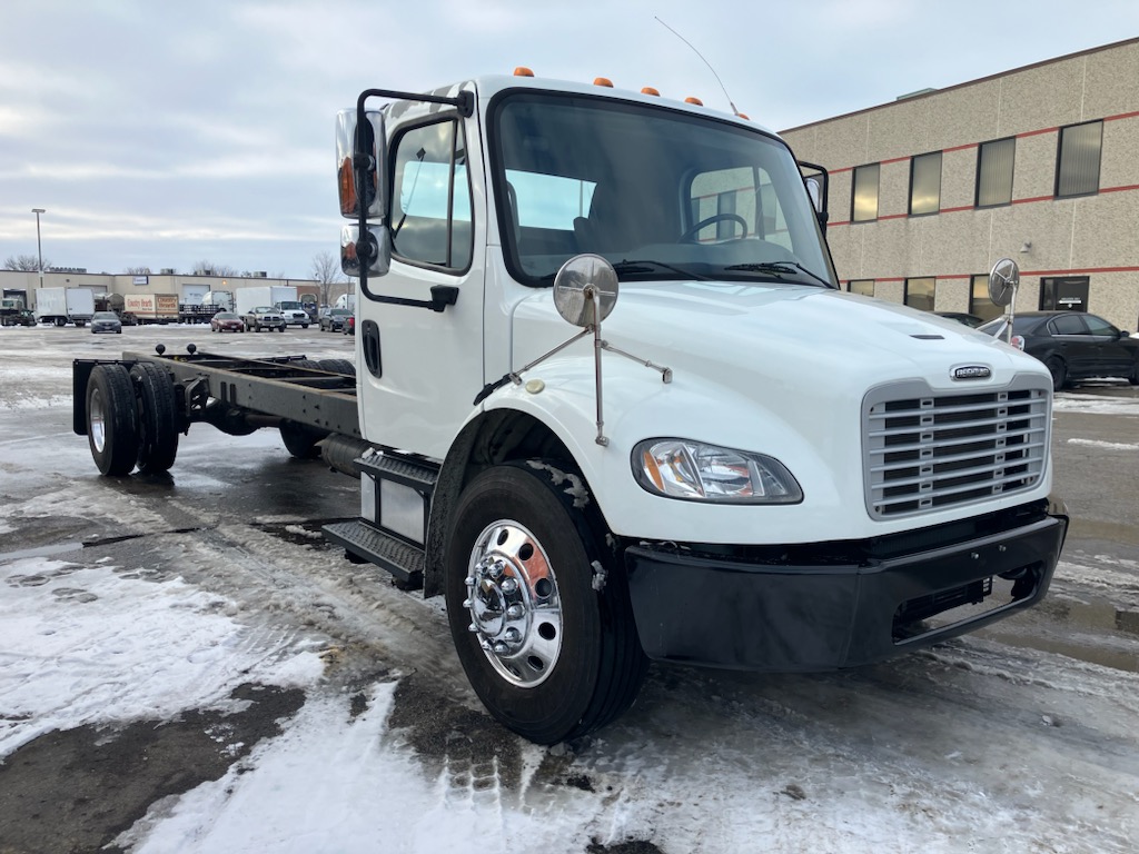 2016 Freightliner M260 068PM000003g20f 2016 Freightliner M260 068PM000003g20f