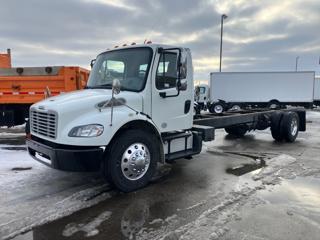 2016 Freightliner M260 068PM000003gLzB 2016 Freightliner M260 068PM000003gLzB