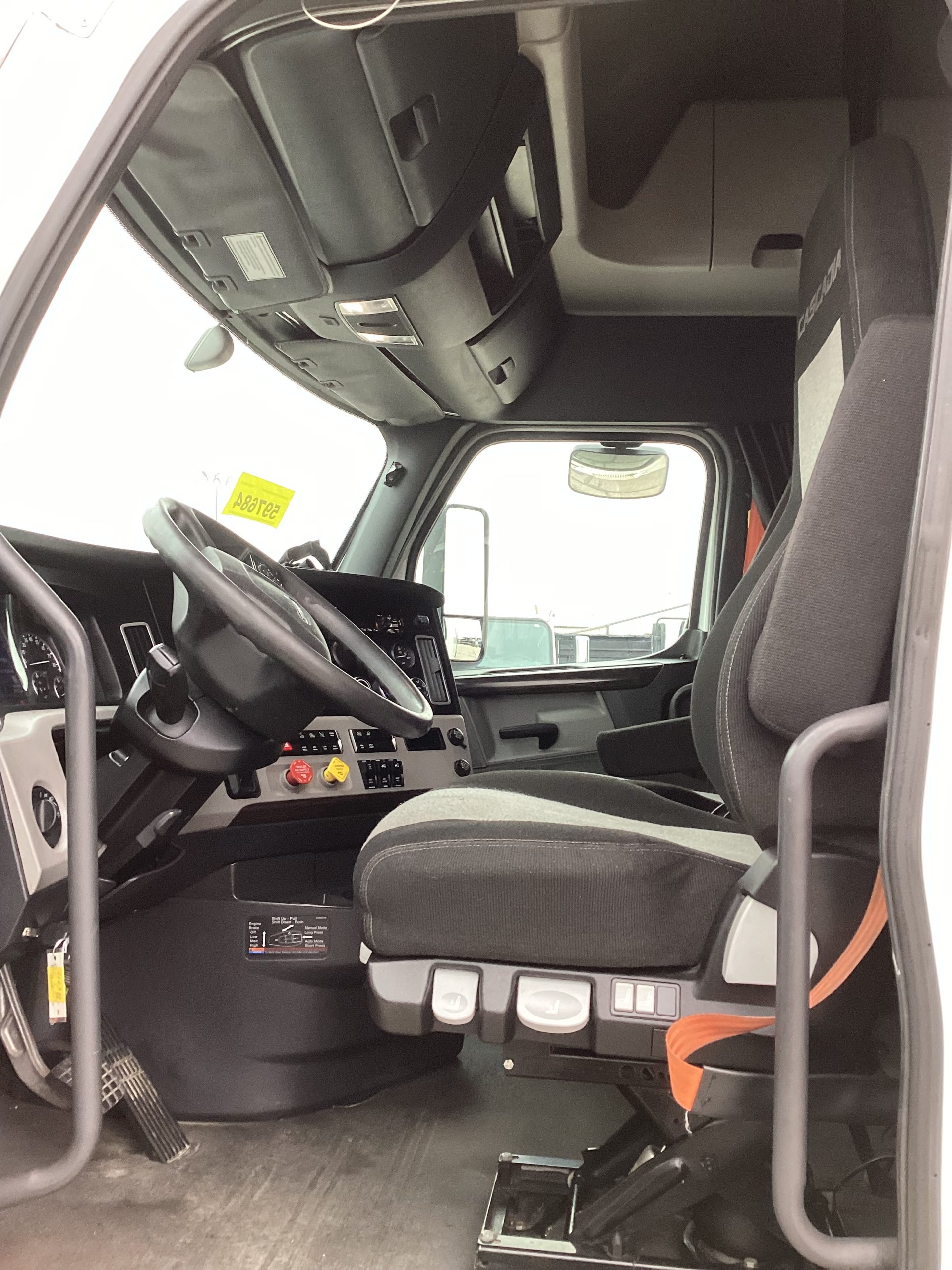 2019 Freightliner PT126 068PM000006L6Rz 2019 Freightliner PT126 068PM000006L6Rz
