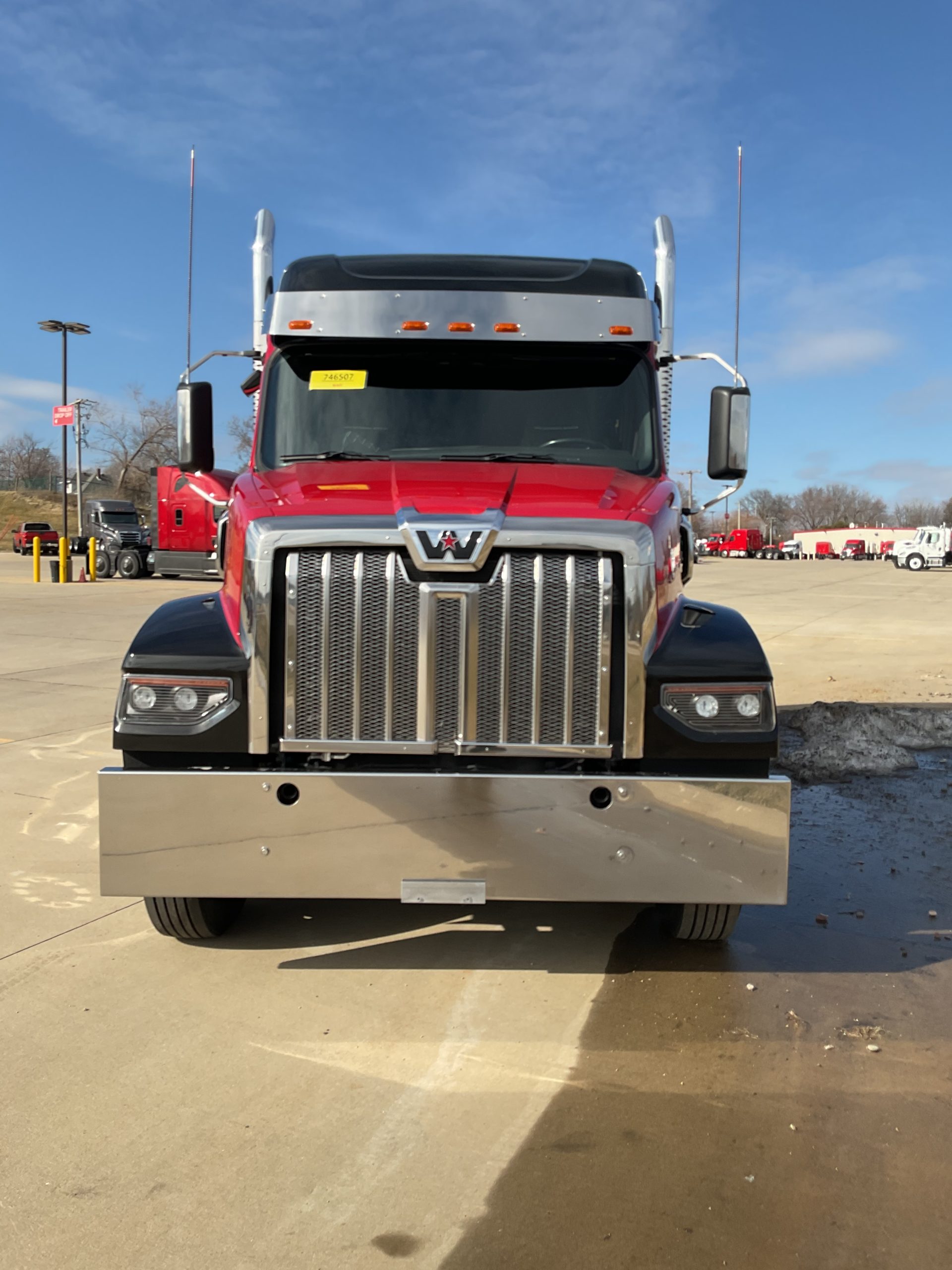 2022 Western Star 49X 068PM000006PnYN 2022 Western Star 49X 068PM000006PnYN