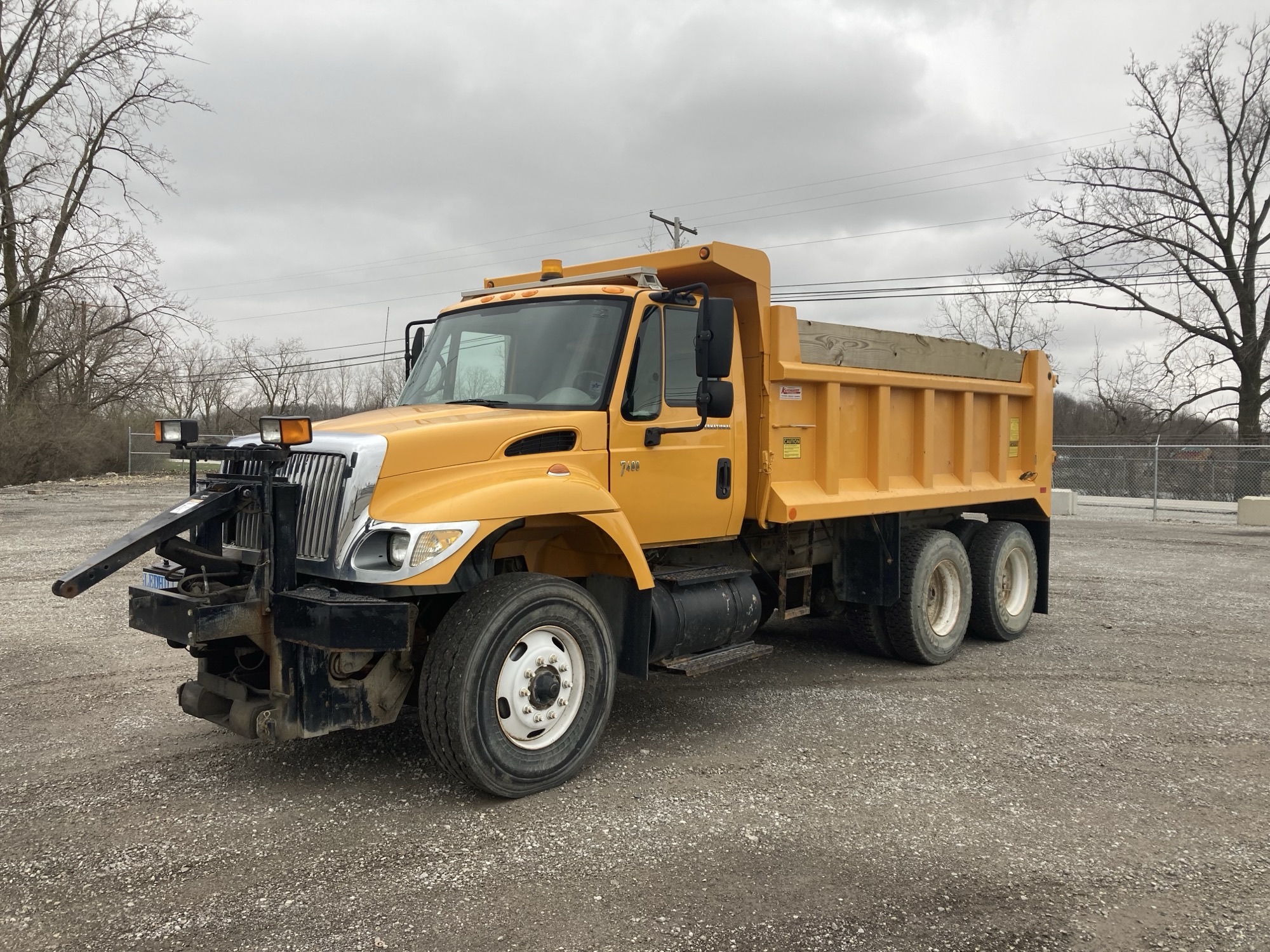 2006 International 7400SFA 068PM0000082IpK 2006 International 7400SFA 068PM0000082IpK