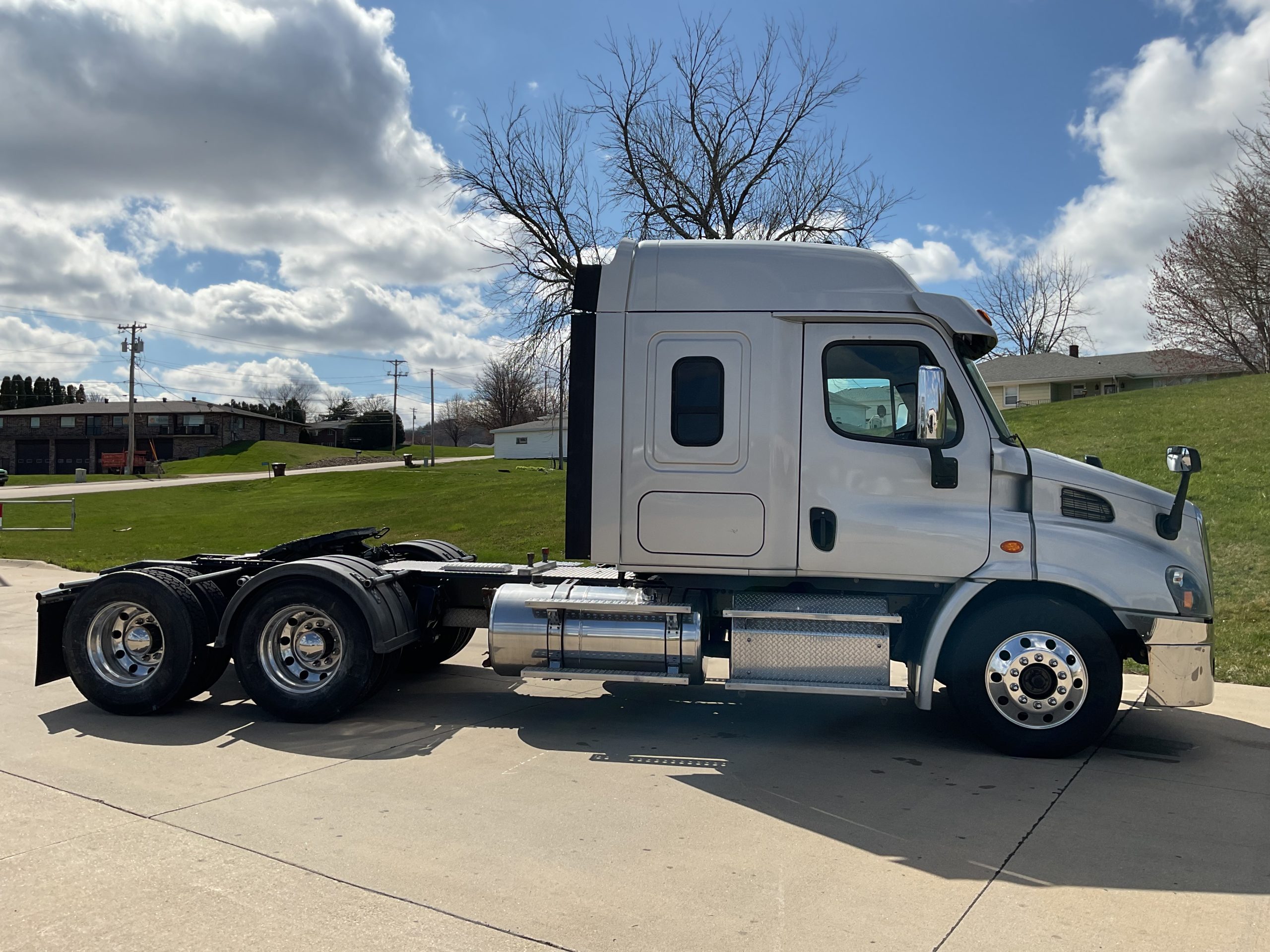 2017 Freightliner CA113 068PM0000092AUM 2017 Freightliner CA113 068PM0000092AUM