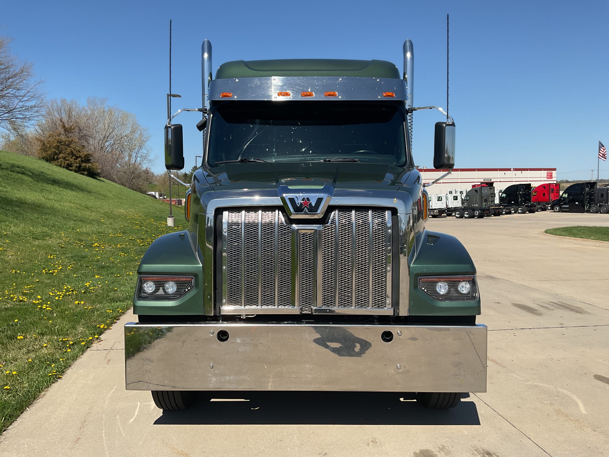 2022 Western Star 49X 068PM000009PB6L 2022 Western Star 49X 068PM000009PB6L