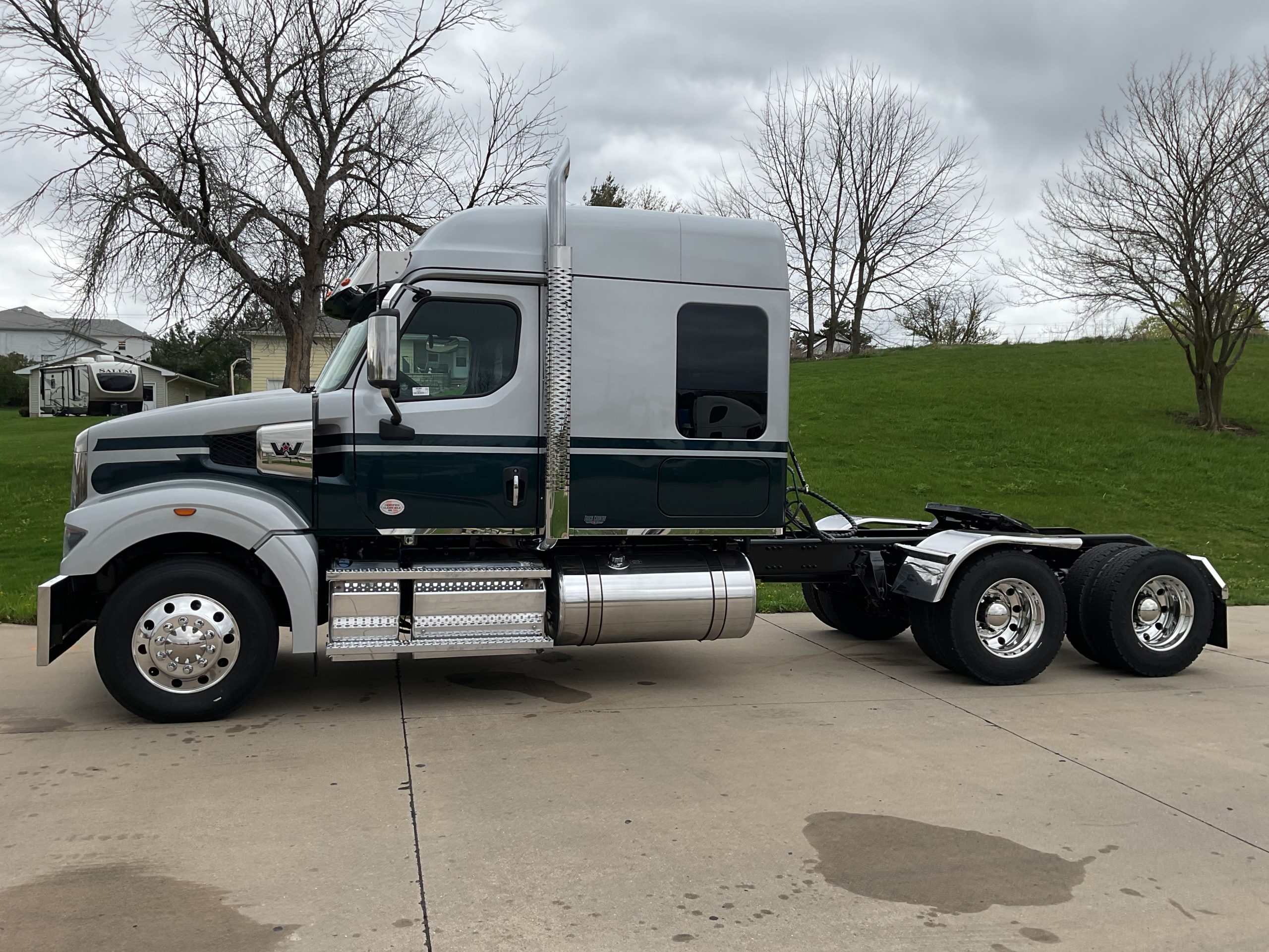 2022 Western Star 49X 068PM000009ui1H 2022 Western Star 49X 068PM000009ui1H