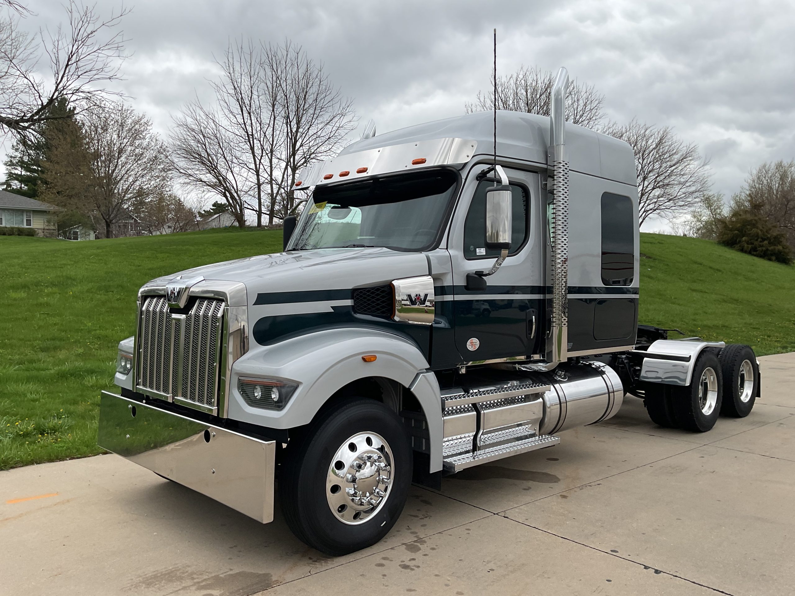 2022 Western Star 49X 068PM000009v5XH 2022 Western Star 49X 068PM000009v5XH