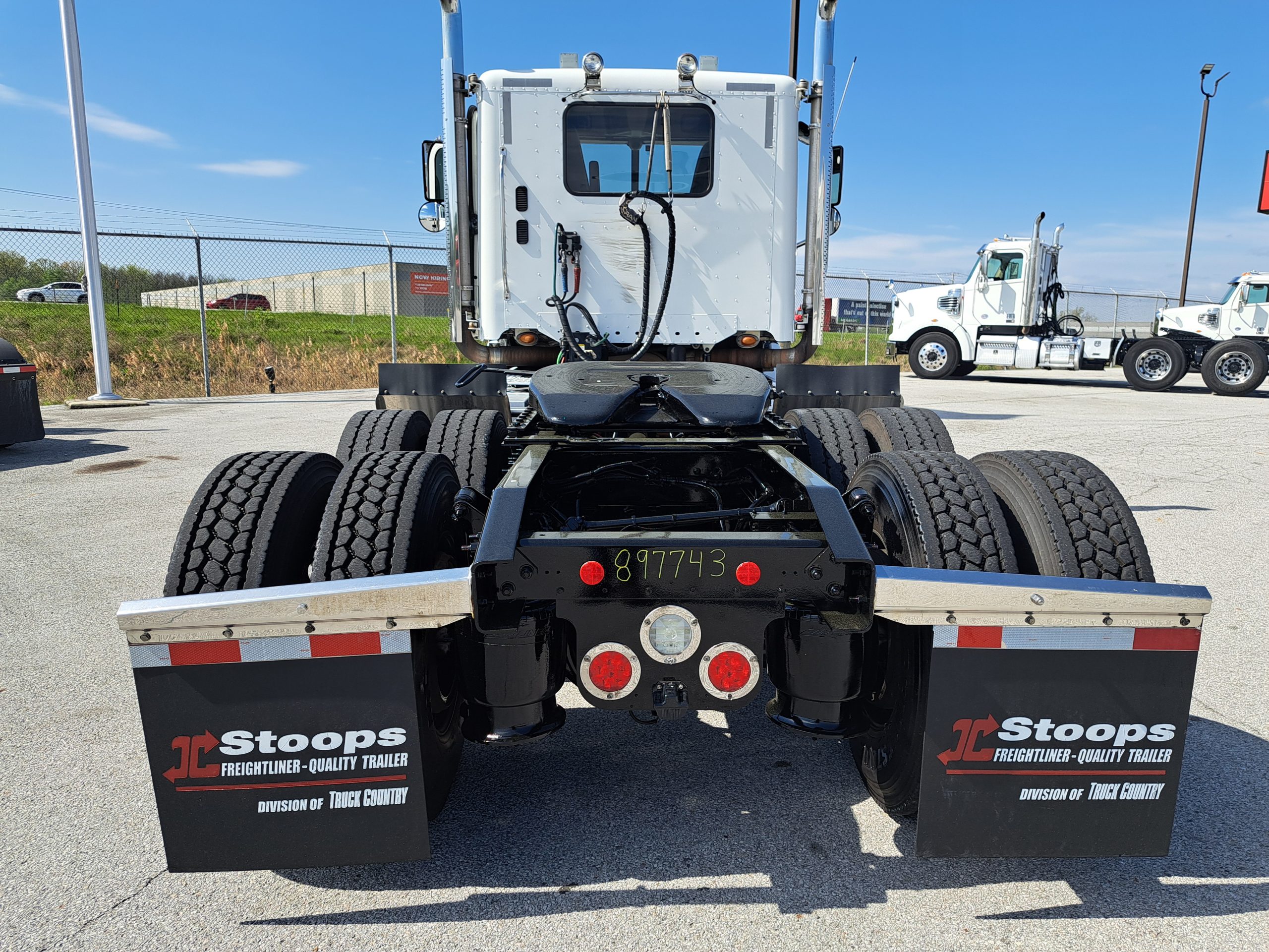 2018 Freightliner 122SD 068PM00000Abv4n 2018 Freightliner 122SD 068PM00000Abv4n
