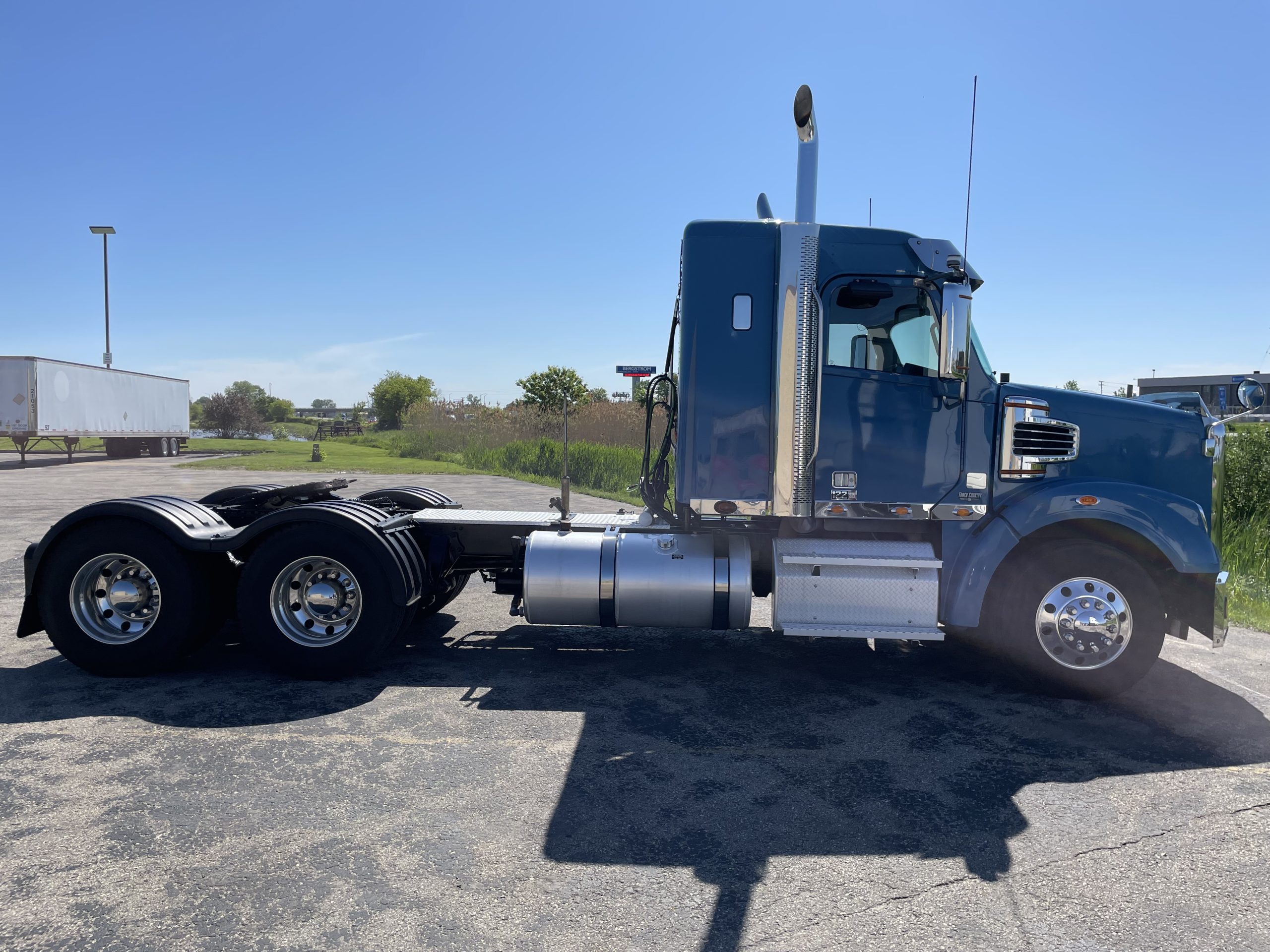 2020 Freightliner 122SD 068PM00000CtDkA 2020 Freightliner 122SD 068PM00000CtDkA