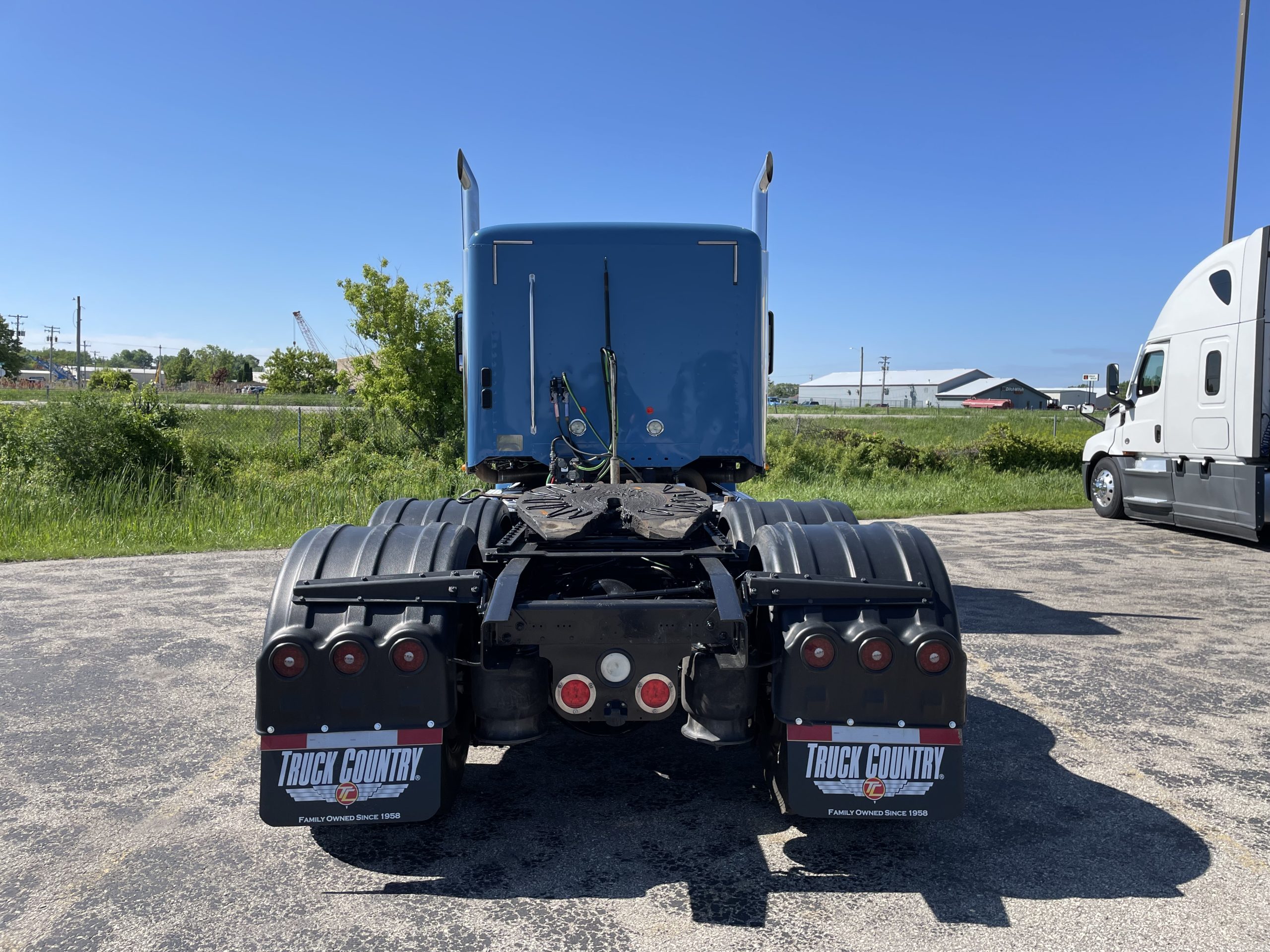 2020 Freightliner 122SD 068PM00000CtMac 2020 Freightliner 122SD 068PM00000CtMac