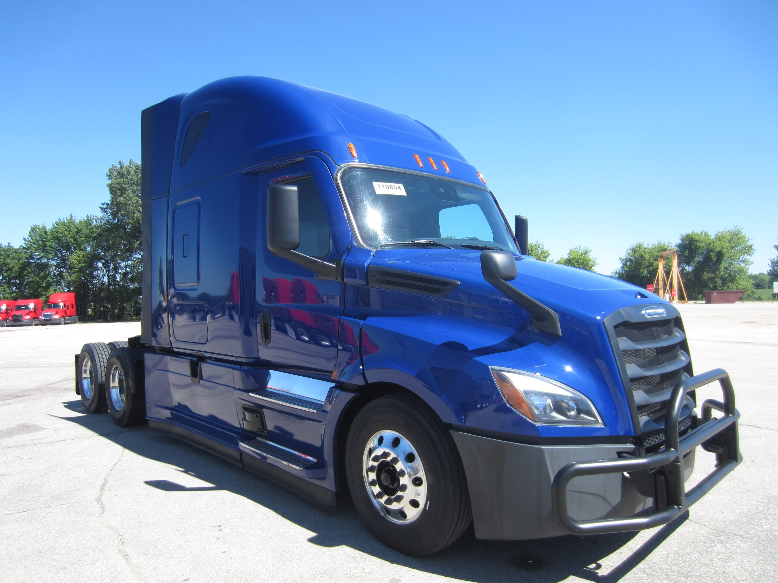 2022 Freightliner - image 3