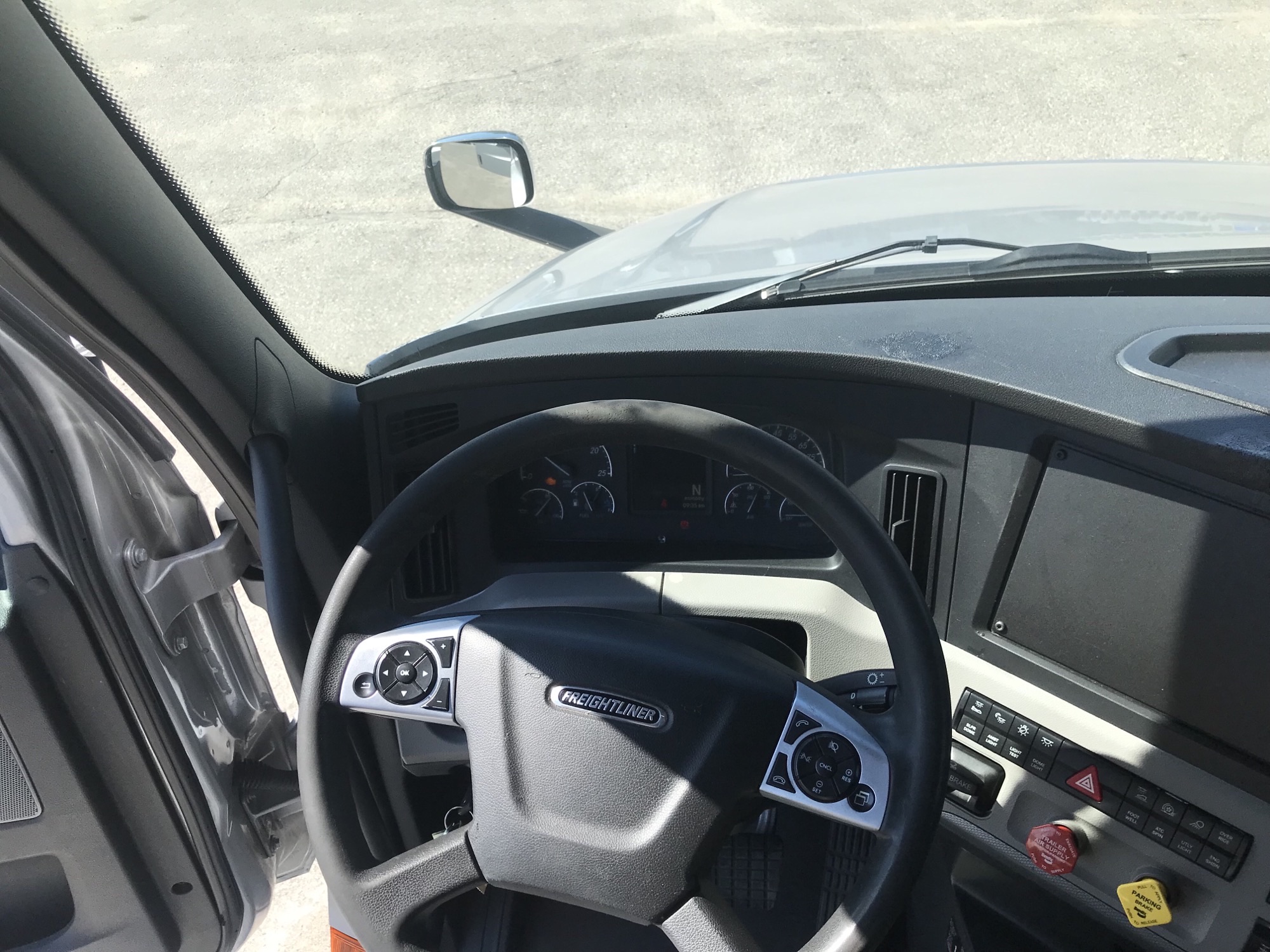 2019 Freightliner PT126 068PM00000DzvBf 2019 Freightliner PT126 068PM00000DzvBf