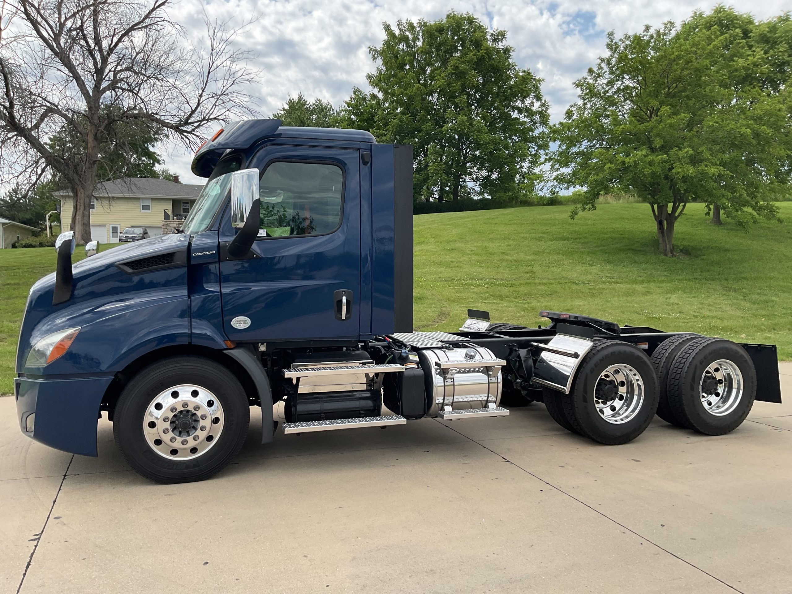 2019 Freightliner PE116 068PM00000EEJUF 2019 Freightliner PE116 068PM00000EEJUF