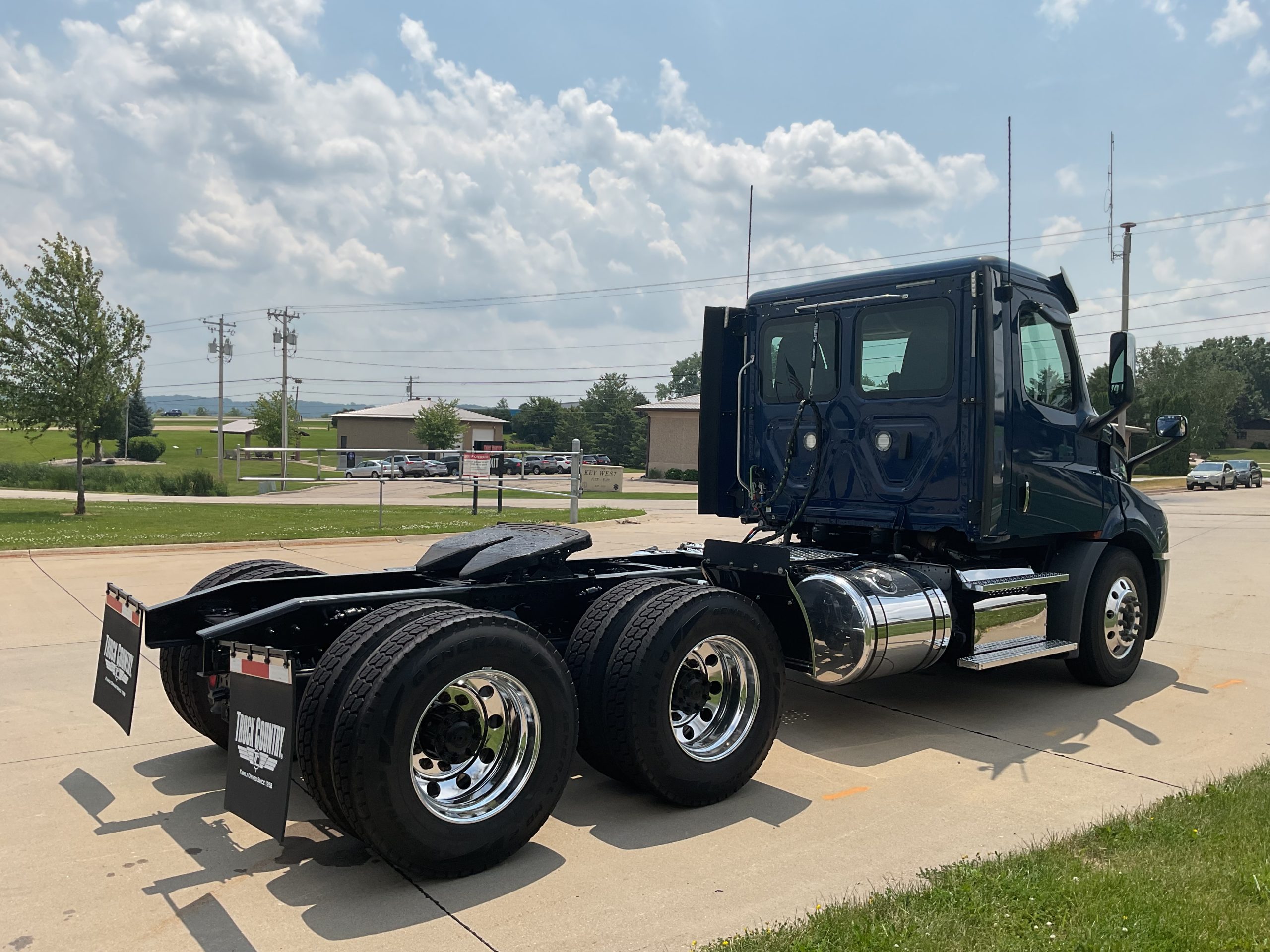 2019 Freightliner PE116 068PM00000EEQig 2019 Freightliner PE116 068PM00000EEQig