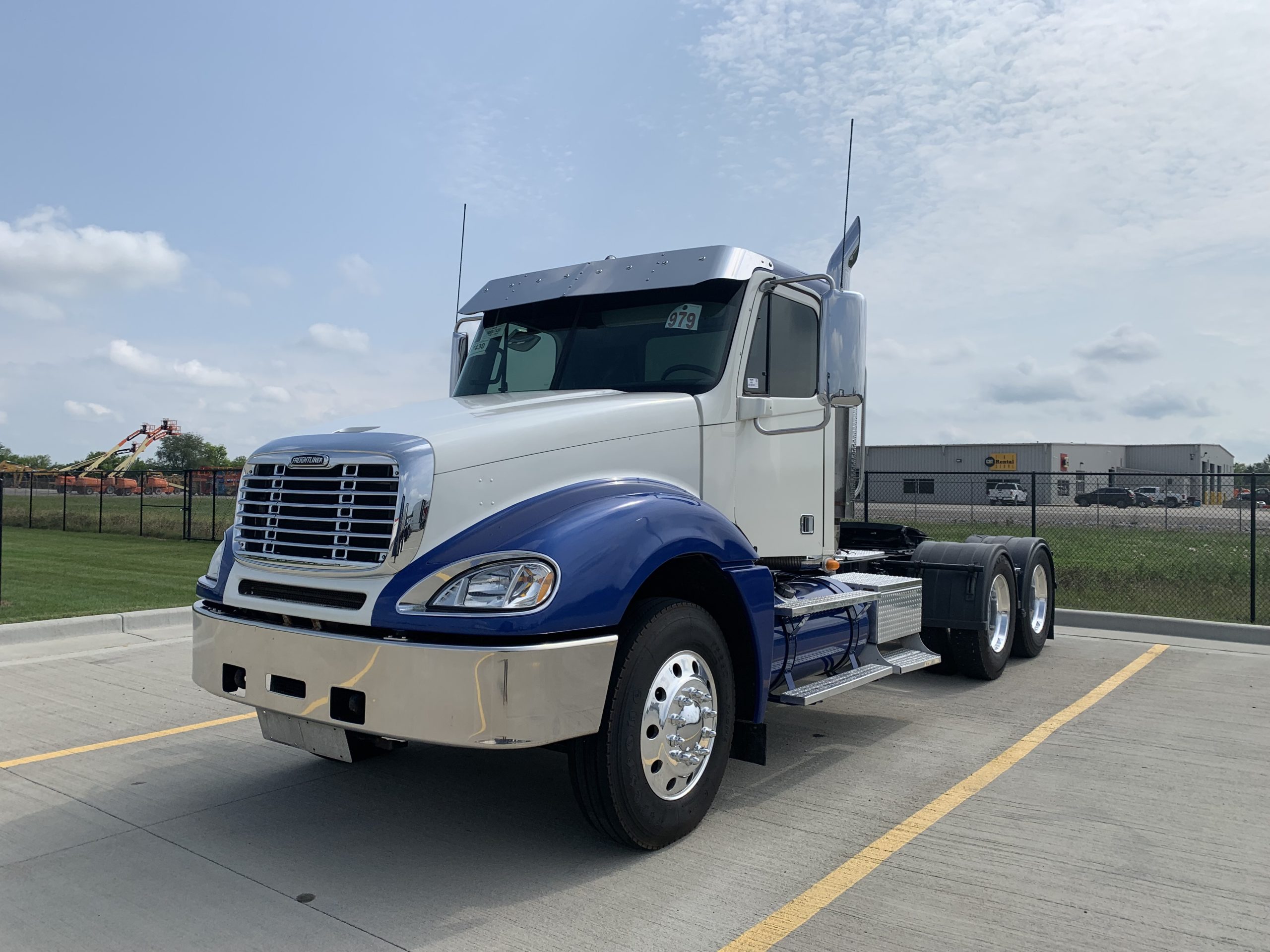 2007 Freightliner CL120 068PM00000Fgj4w 2007 Freightliner CL120 068PM00000Fgj4w