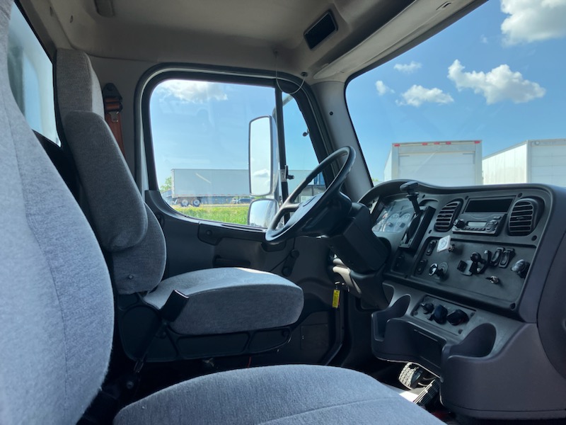 2014 Freightliner M270 068PM00000GARyb 2014 Freightliner M270 068PM00000GARyb