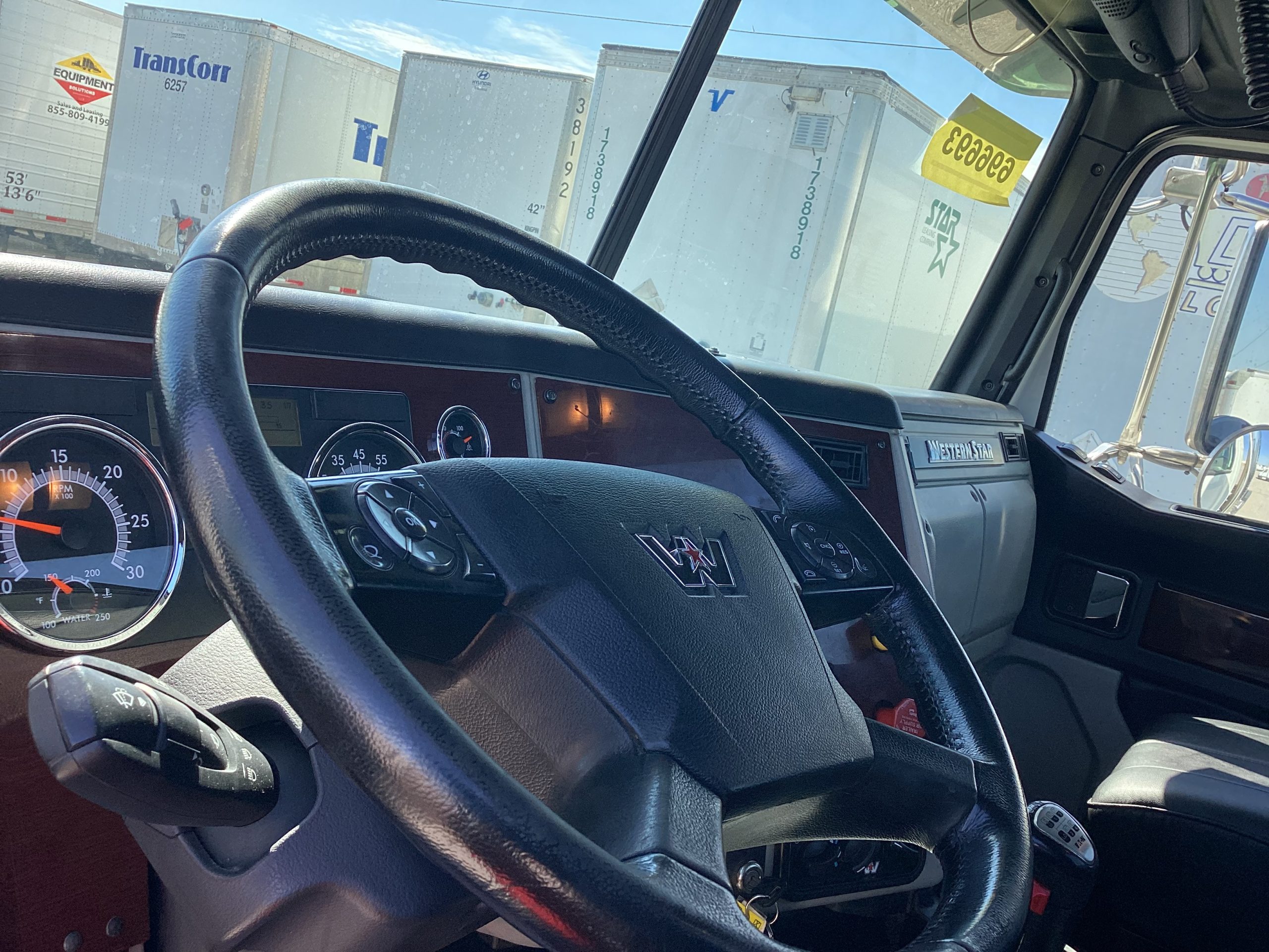 2021 Western Star 4700SF 068PM00000JTxwF 2021 Western Star 4700SF 068PM00000JTxwF