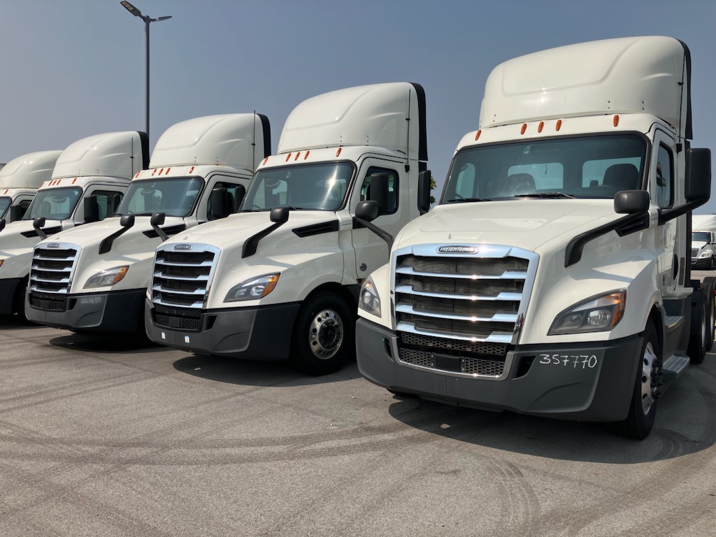 2020 Freightliner PT126 068PM00000JRzBA 2020 Freightliner PT126 068PM00000JRzBA