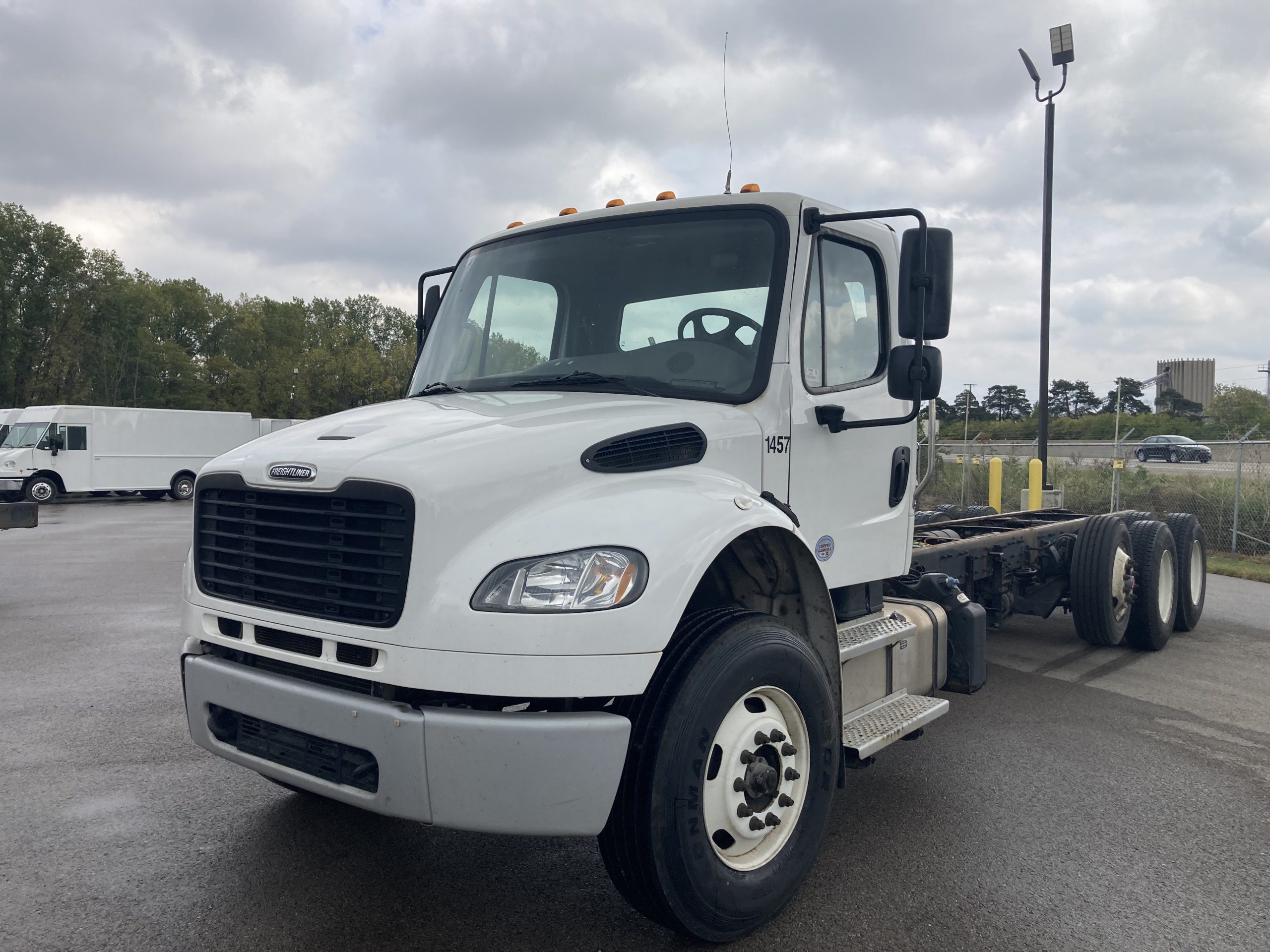 2021 Freightliner M2 106 068PM00000KJBaY 2021 Freightliner M2 106 068PM00000KJBaY