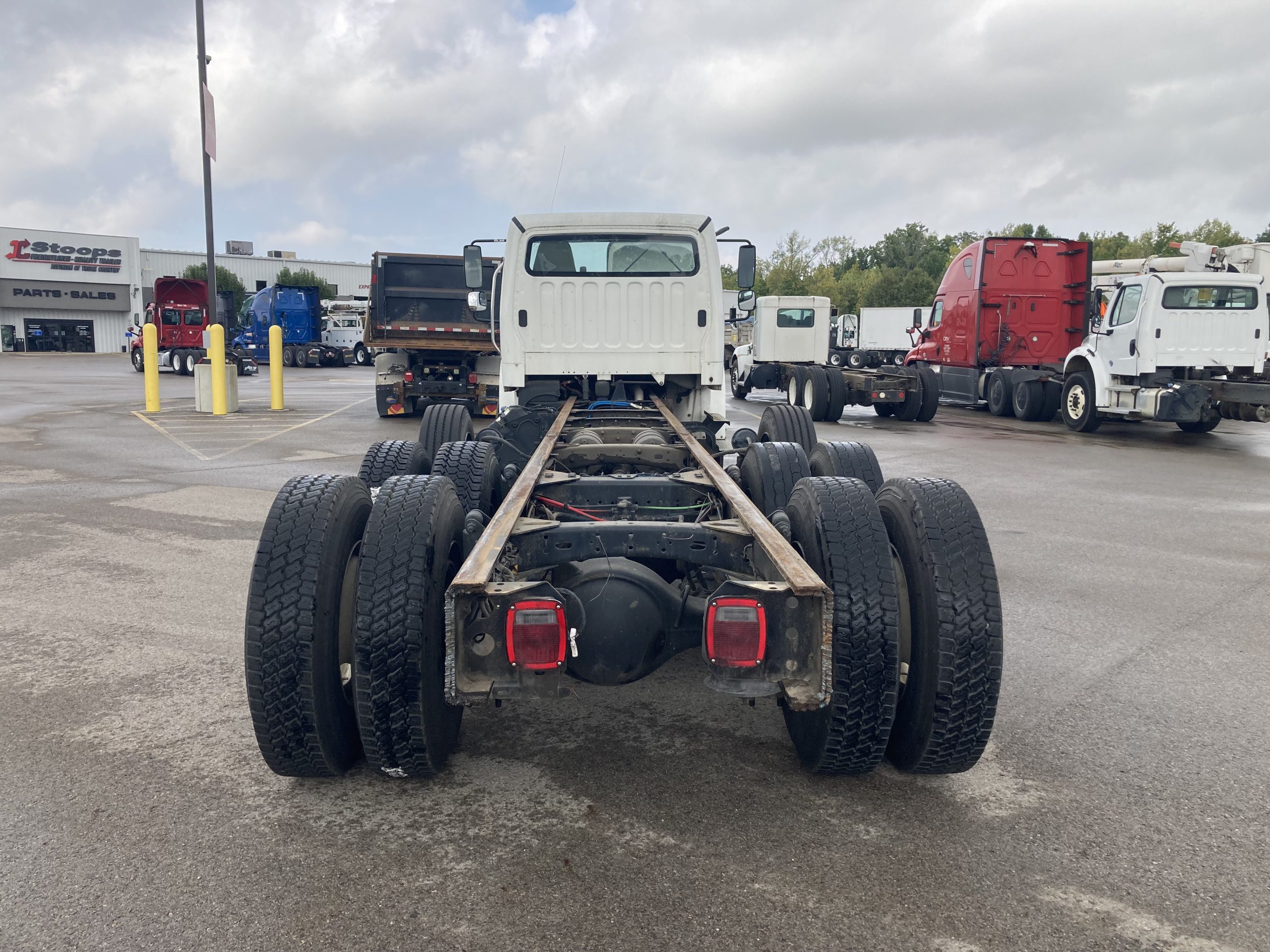 2021 Freightliner M2 106 068PM00000KJJY5 2021 Freightliner M2 106 068PM00000KJJY5
