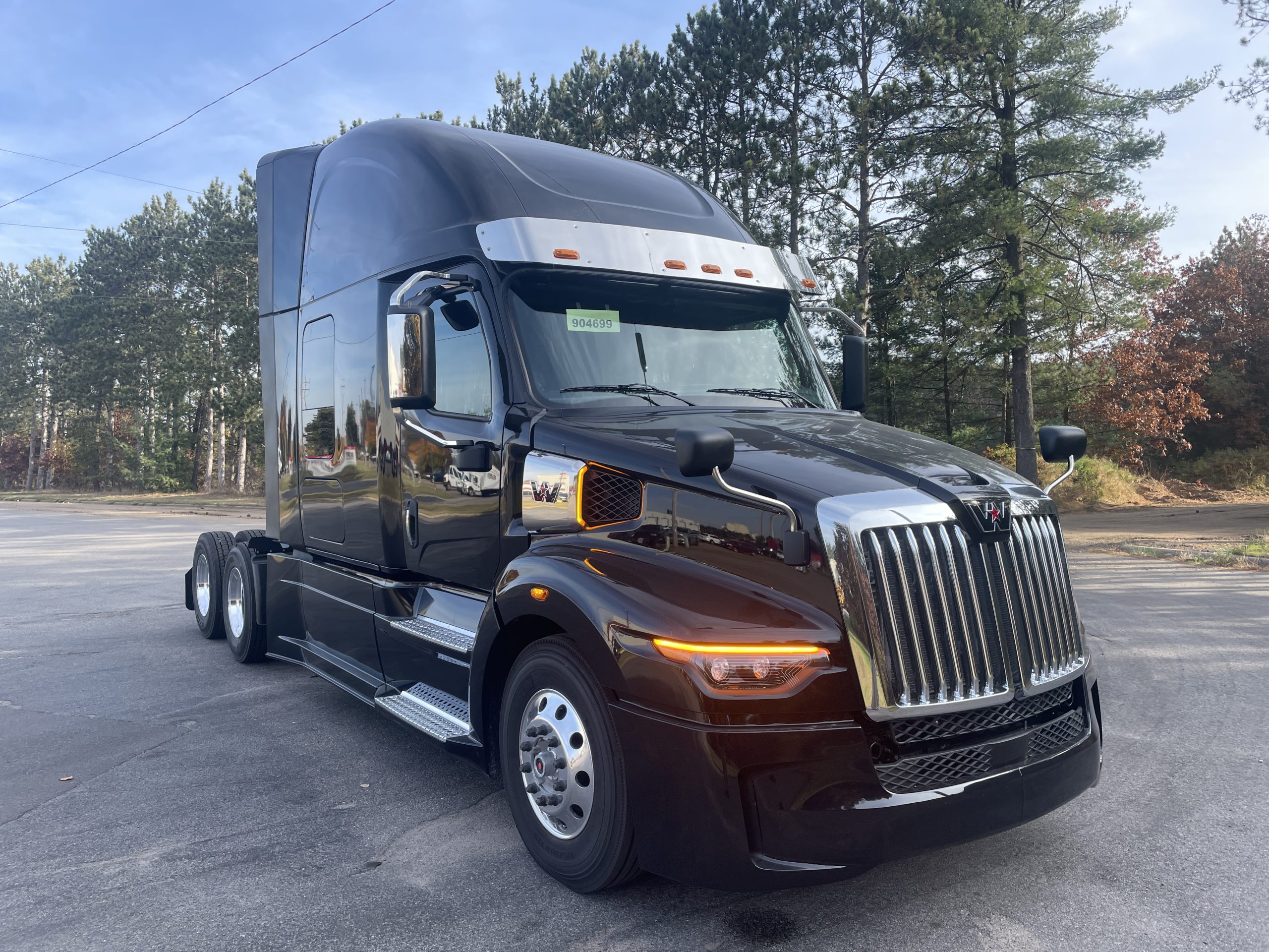 2025 Western Star 57X 068PM00000LEr74 2025 Western Star 57X 068PM00000LEr74