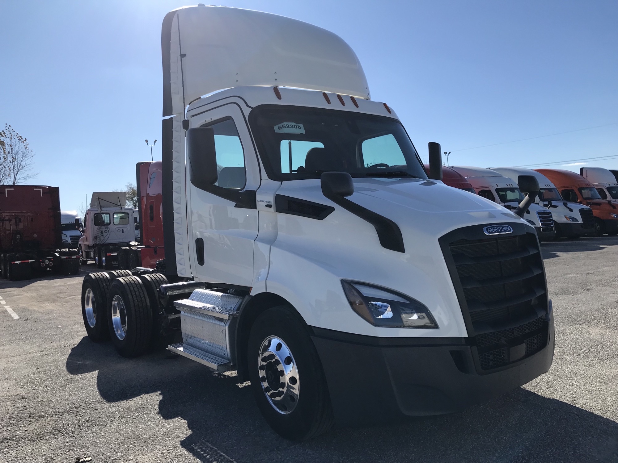 2020 Freightliner PE116 068PM00000MFYZT 2020 Freightliner PE116 068PM00000MFYZT