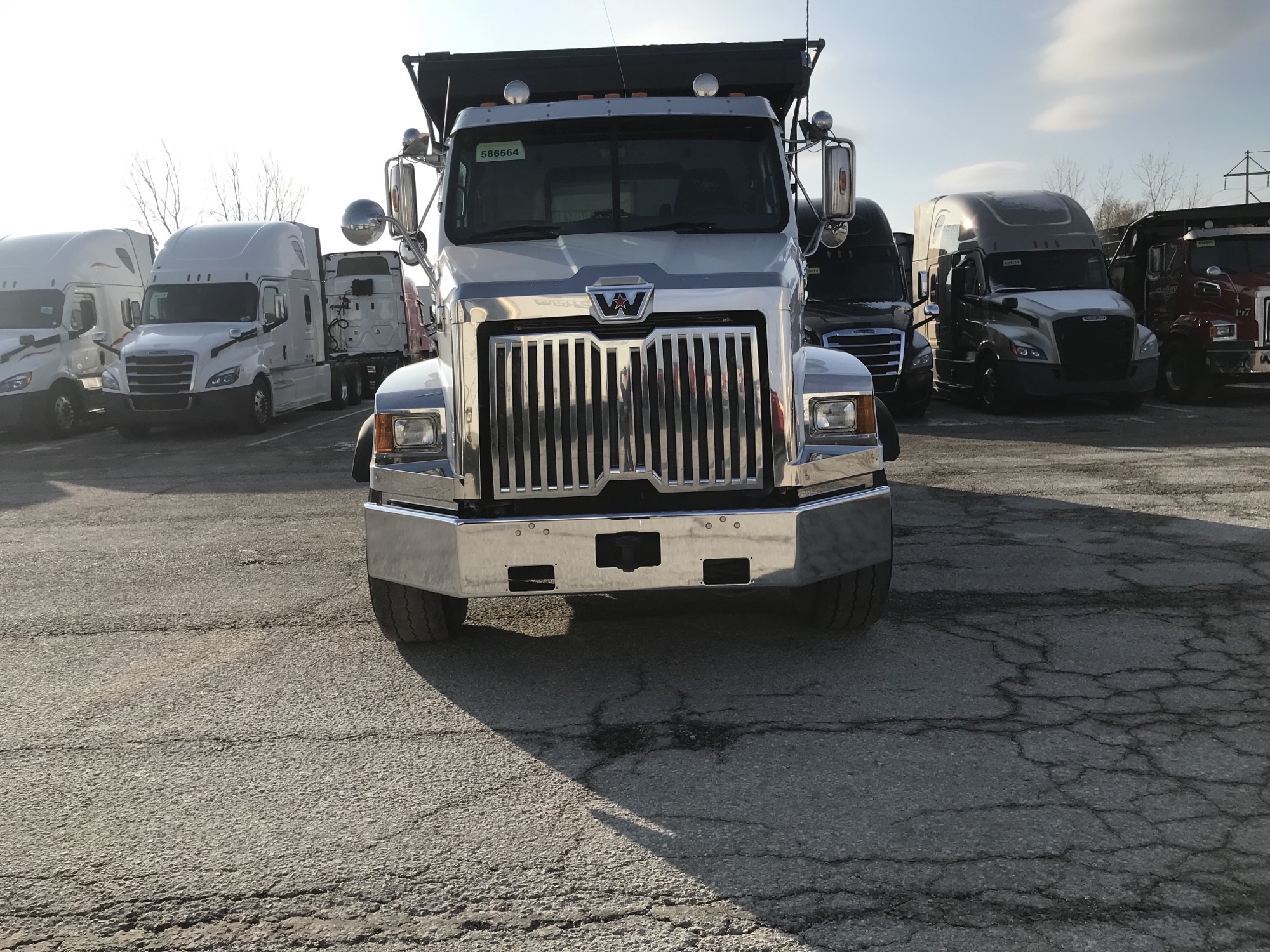 2019 Western Star 4700SB 068PM00000NNQEJ 2019 Western Star 4700SB 068PM00000NNQEJ