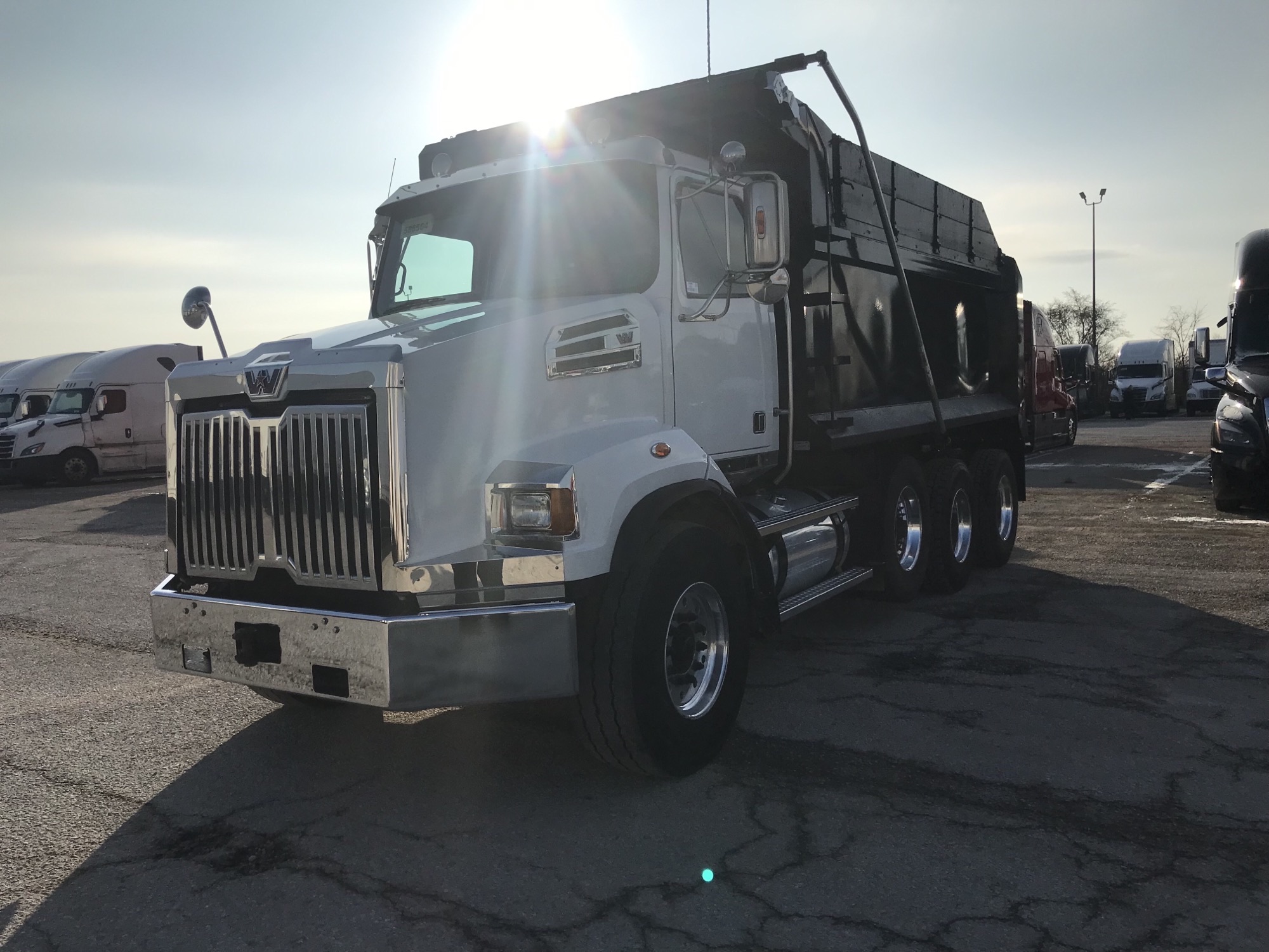 2019 Western Star 4700SB 068PM00000NNX2r 2019 Western Star 4700SB 068PM00000NNX2r
