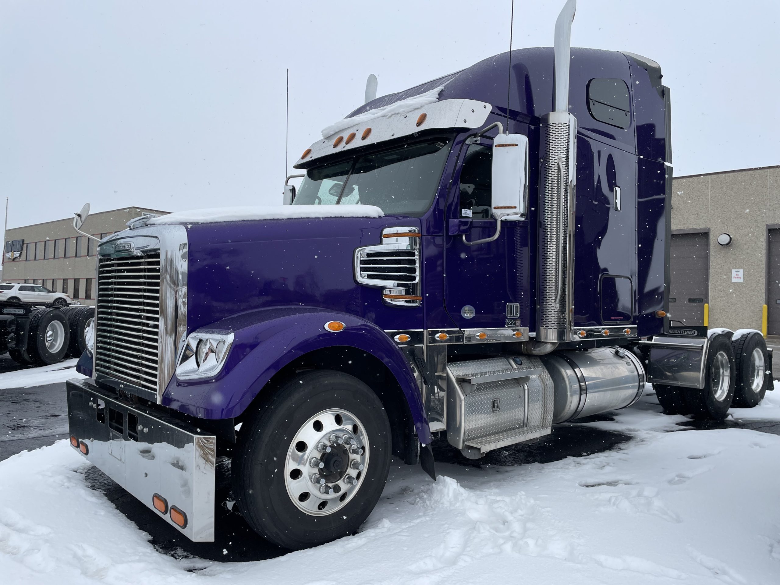 2022 Freightliner 122SD 068PM00000OJe7D 2022 Freightliner 122SD 068PM00000OJe7D